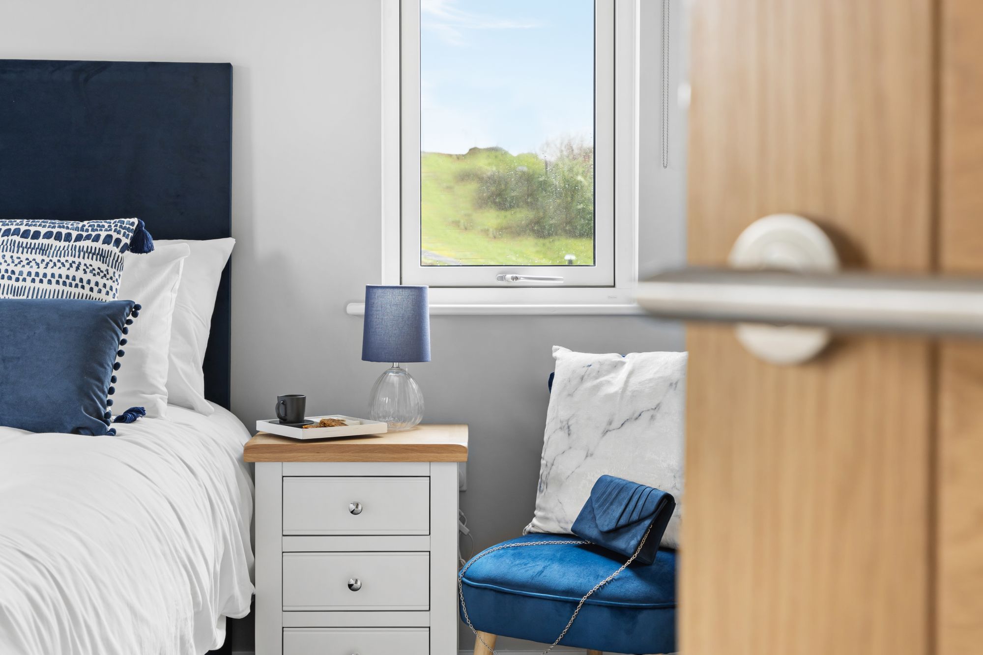 Step through the door into your serene Devon hideaway, where rustic charm meets modern comfort. Each of our luxury properties is thoughtfully designed to showcase its unique character and distinctive charm.
#Willingcott #EscapeToTheCoast #DevonEscape #FamilyGetaway #UnwindInStyle #WoolacombeAdventures #LongWeekendRetreat