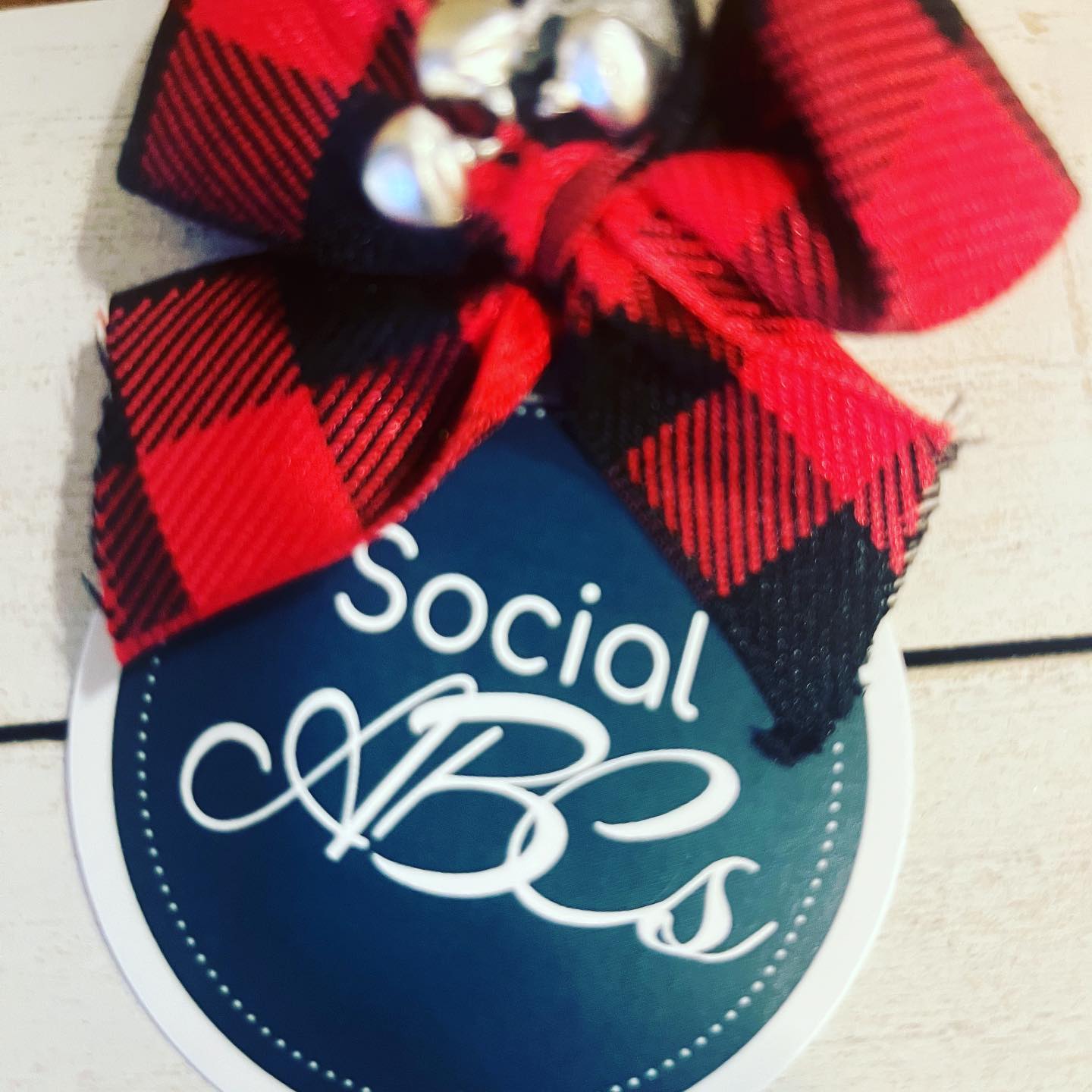 10 days until Santa comes! š§āš Have you made your marketing list and checked it twice?
Contact me if you need a marketing elf to guide you in 2026!