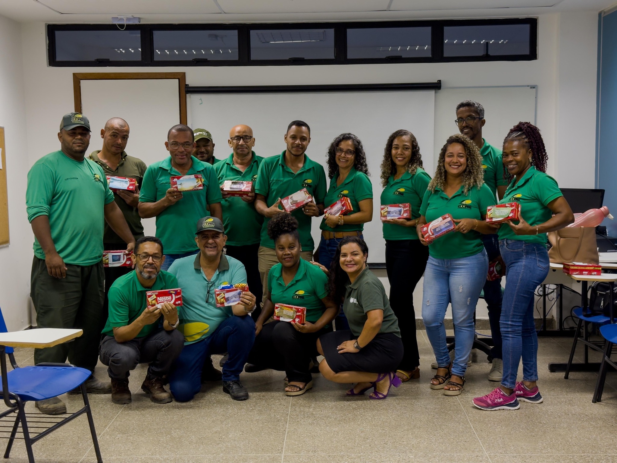 Treinamento com nossa equipe juntamente com o SENAR , para melhorar a nossa equipe .