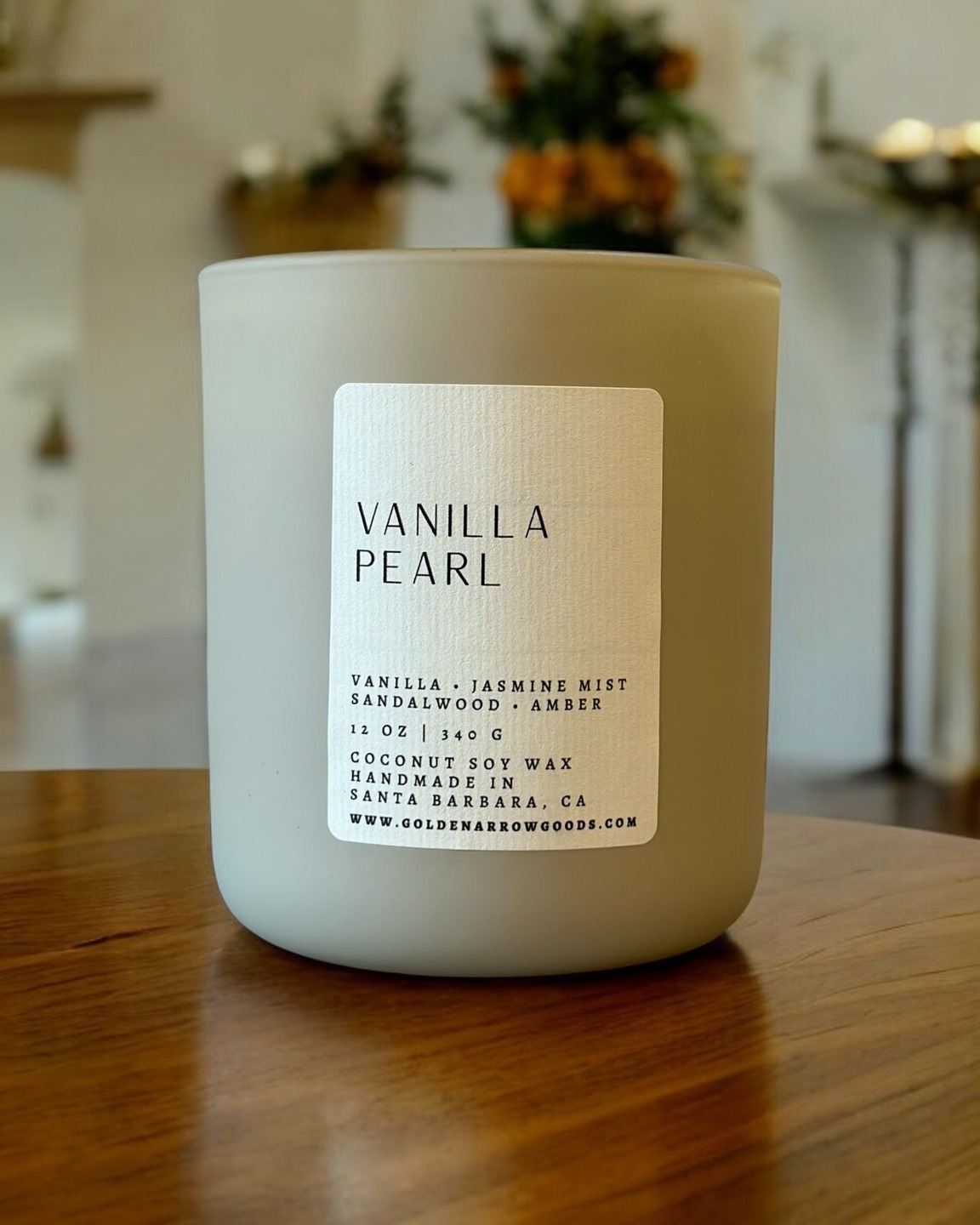 🍂✨ New Fall Arrivals Are Here! 🍂✨
As the air turns crisp and the leaves begin to change, cozy up with our fall candles. Each one is crafted to bring the warmth and beauty of autumn into your home. 🍁🕯️
✨ Vanilla Pearl: A soft, smooth scent of rich vanilla, layered with hints of pear and amber. It's like wrapping yourself in a cozy sweater! 🧶🍂
✨ Smoke on the Coastline: Earthy and mysterious, this candle combines the smoky scent of burning wood with a touch of sea salt and vetiver, capturing the rugged beauty of a windswept beach. 🌊🌲
✨ Golden Hour: Bask in the glow of warm amber, creamy sandalwood, and delicate florals, reminiscent of the magical moments just before sunset. 🌅✨
✨ Orchard Spritz: A sweet and sparkling blend of crisp apple, ripe pear, and fresh citrus—like a refreshing sip of autumn in every burn. 🍏🍐🍊
Which fall scent will you light up first? 🍁
#GoldenArrowGoods #FallCandles #CozySeason #OrchardSpritz #VanillaPearl #SmokeOnTheCoastline #GoldenHour #AutumnVibes #makesymade