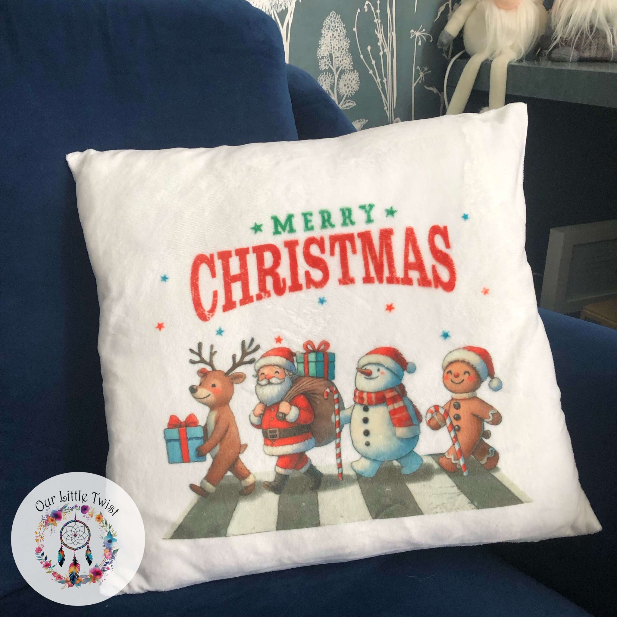 Merry Christmas Cushion
Comes in soft or canvas
Size 40x40cm
Santa crossing: https://ourlittletwist.co.uk/products/christmas-santa-crossing-cushion
Ducksmas: https://ourlittletwist.co.uk/products/christmas-duck-crossing-cushion
#ourlittletwist #cushion #christmas #santa #duck #christmascrossing #soft
#canvas #gift #present #merrychristmas #cute