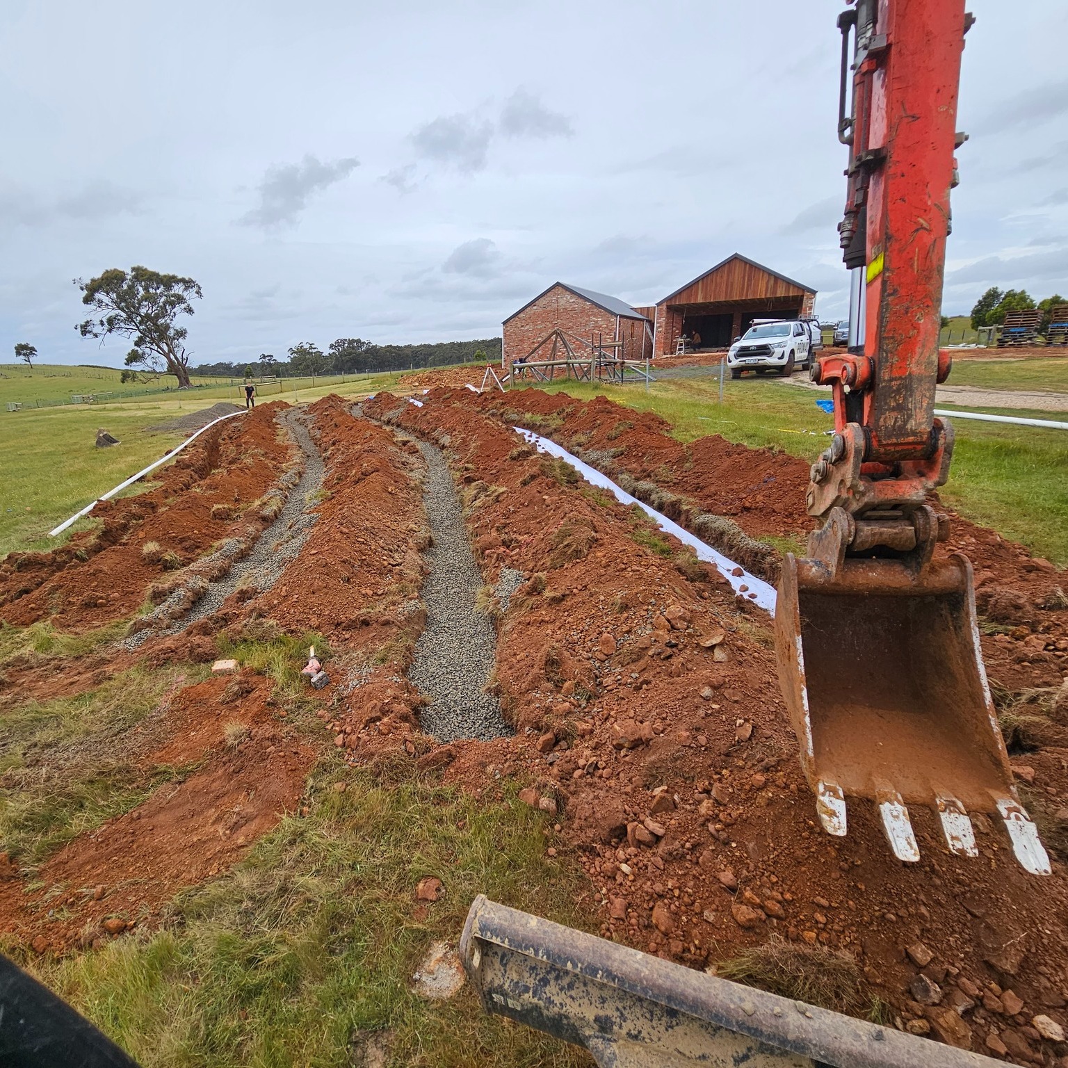 Throwback Thursday!
🏞️ Here's a pic of an effluent field installation for a septic system we put in at Benloch.
Are you building a new home in a rural area and can't connect to the sewer? 🏡 We can design and install a septic/wastewater treatment system tailored to your property and local regulations.
Follow this link in our bio and get in touch for your obligation free quote!
Alternatively dm us!
#TBT #SepticSystems #RuralLiving #woodend #kyneton #trentham #benloch #plumber #macedonranges