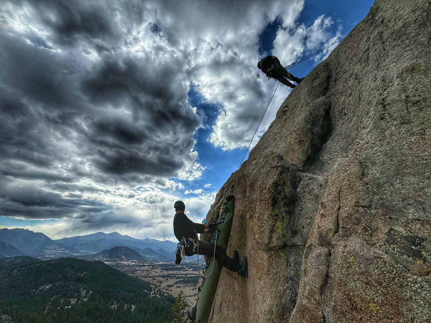 We were honored to host an incredible educational high-angle rescue training session for this Navy SEAL team here at MacGregor Ranch in collaboration with Peak Rescue! This training, designed for high-stakes missions in challenging terrain, was an impressive display of skill, strategy, and teamwork. Watching these elite operators hone their skills for high-angle rescue and navigation through steep, rocky landscapes was both inspiring and humbling.
Peak Rescue's expert instructors led the charge, offering in-depth guidance on techniques tailored to real-world, high-risk environments. The partnership combined tactical knowledge with rugged field experience, allowing SEAL teams to push their limits and refine their capabilities in a controlled, yet realistic setting.
A huge thank you to Peak Rescue for their commitment to excellence and to the Navy SEALs for their service and dedication. We’re proud to continue our commitment to all types of education, and support critical training here at MacGregor Ranch, where tradition meets the cutting edge of modern rescue and mission prep.