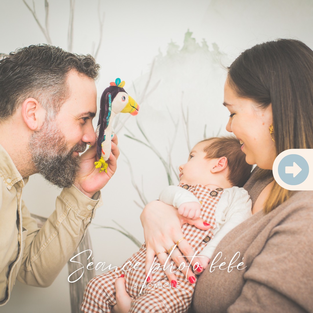 Il était coquin et vraiment craquant ce petit Théodore. Pendant toute la durée de la séance il avait envie de dormir. Alors, on a usé d'artifices, de bisous et de sourires pour le garder éveillé un peu.
www.brin-de-lune.fr
#photographenantes #brin_de_lune #brindelune #christinepassemard #photographefamille #photographefamillenantes #seancephotonantes #seancephotofamillenantes #photographeenfant #photographeenfantnantes #nantes #photographebébéàdomicile #photographebébéàdomicilenantes
#photographebebenantes #photographebébénantes #photographebebeadomicile #photographebebeadomicilenantes