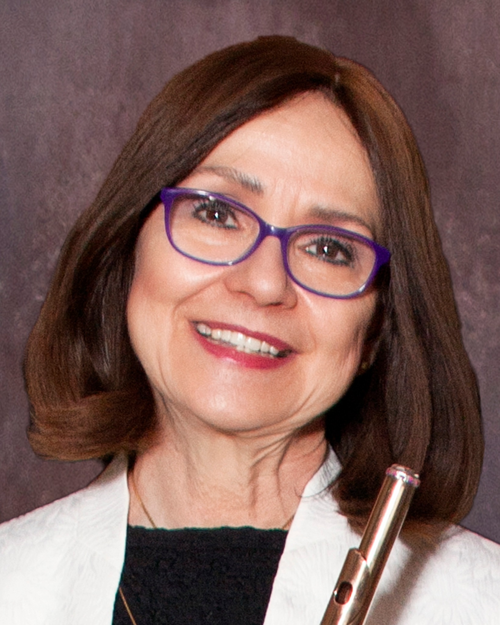 We're thrilled to share that our own Debra Silvert of @duosequenza will perform “InSpirited,” a musicale of Member Laureate Katherine Hoover’s Native American inspired works for flute alone at the 2025 @sigmaalphaiota National Convention! Congratulations, Deb! Learn more about this year's convention, United in Music, at sai-national.org/resources/con2025.