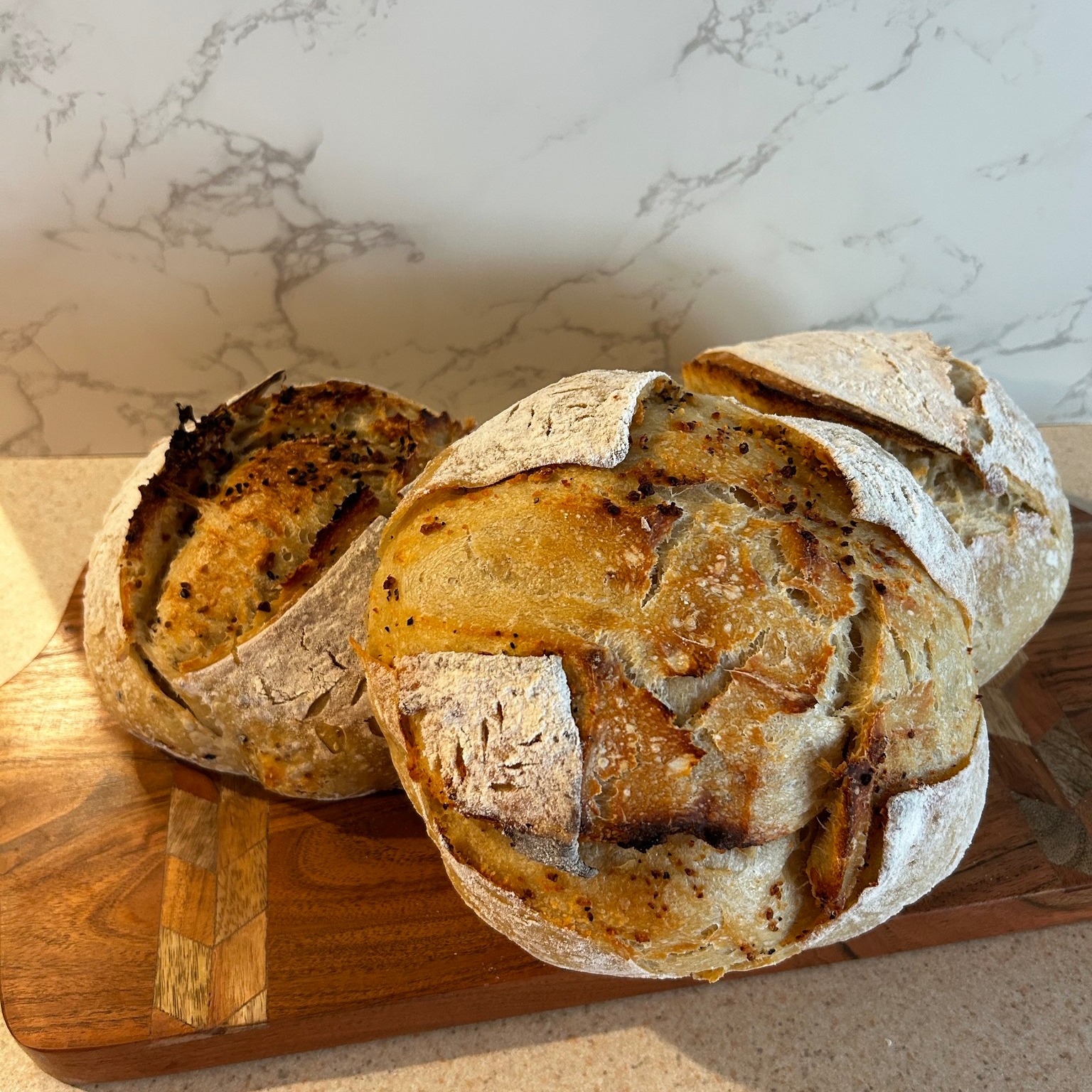 It's that time again to get your sourdough orders in for pick up next Friday!
Click the link in my bio and submit your order before Tuesday 3/19 for pick up on 3/22!
#sourdough #homebakery #sourdoughera #microbakery