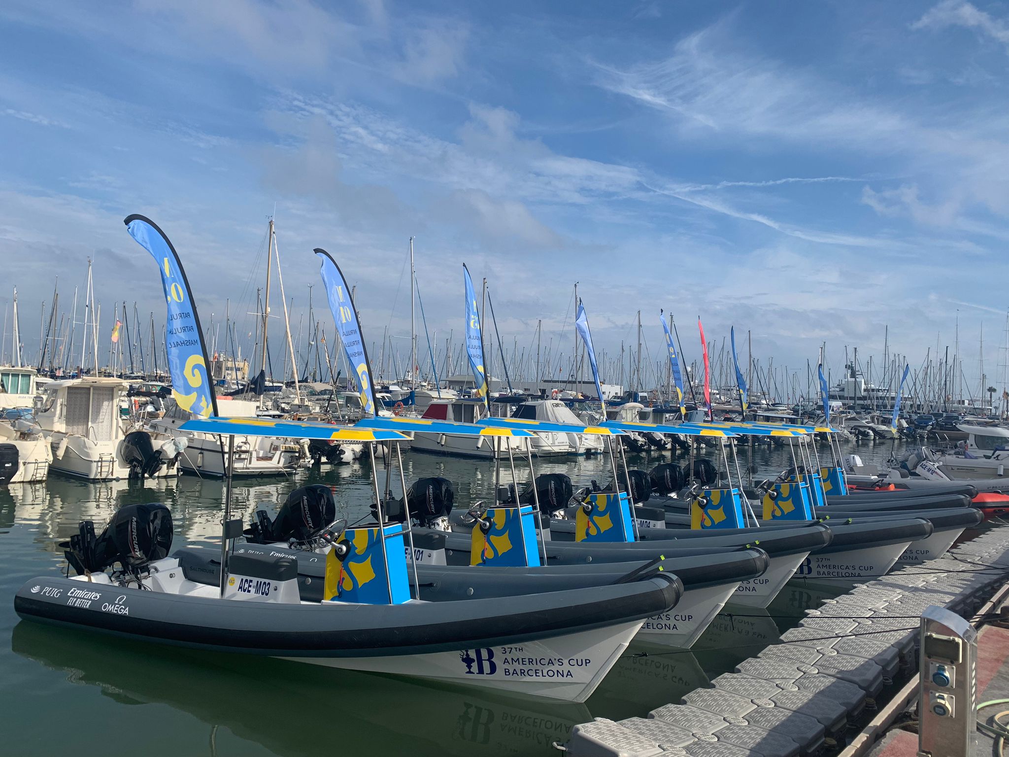 Ideal conditions for a flotilla of boats and marks to make their way down the coast to Vilanova and now a great line-up of AC37 Marshall Boats dressed and ready for action.
Fingers crossed for a little more breeze from here on in.....💨