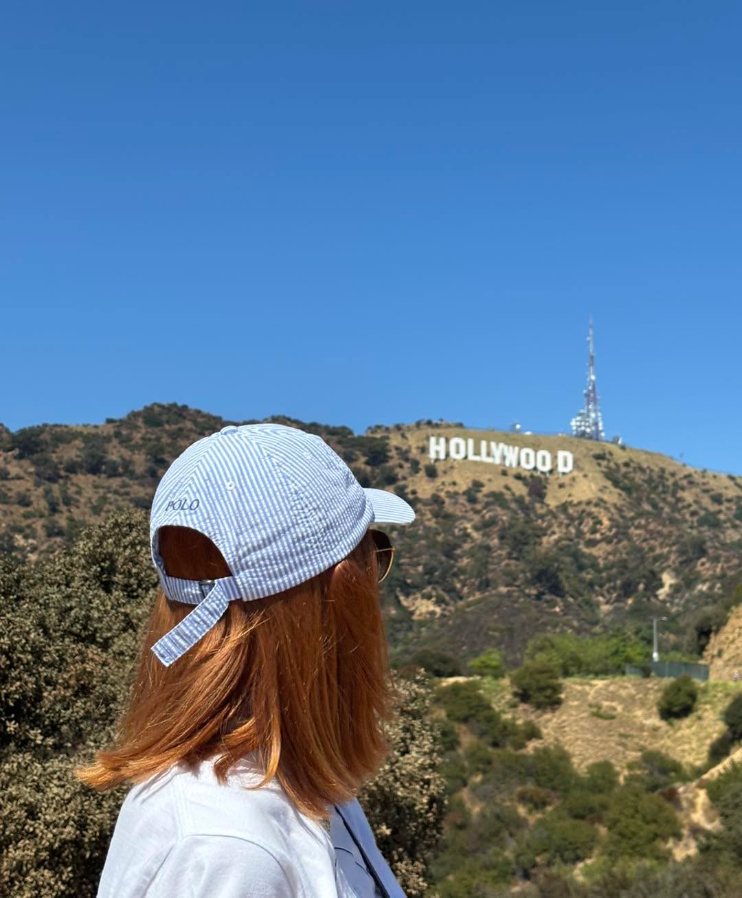 From a passion for travels to launching my own travel blog…
Travels by Cora is finally here! 🎉
Whether you need travel planning or destination inspiration, I will be able to help you through my advices and posts on the blog!
Let’s make your travel dreams come true ✨ Link in bio to see my brand new website and first post on the blog 🌎 #travelplanning #personalizedtrips #StartYourJourney #travelblogger #travelsbycora #tailormadetravel