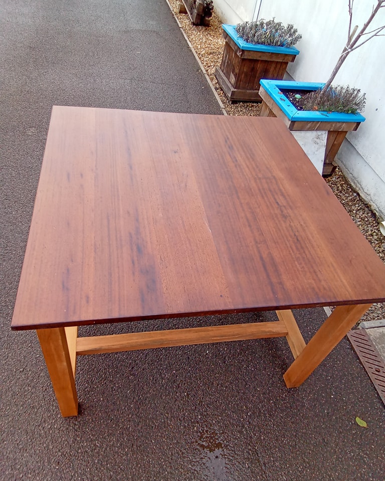 We were lucky enough to come across some beech framed science tables with Iroko tops which were in need of some TLC. Slot of sanding and oiling and they would make lovely kitchen islands! £300 each, we have 2 available!