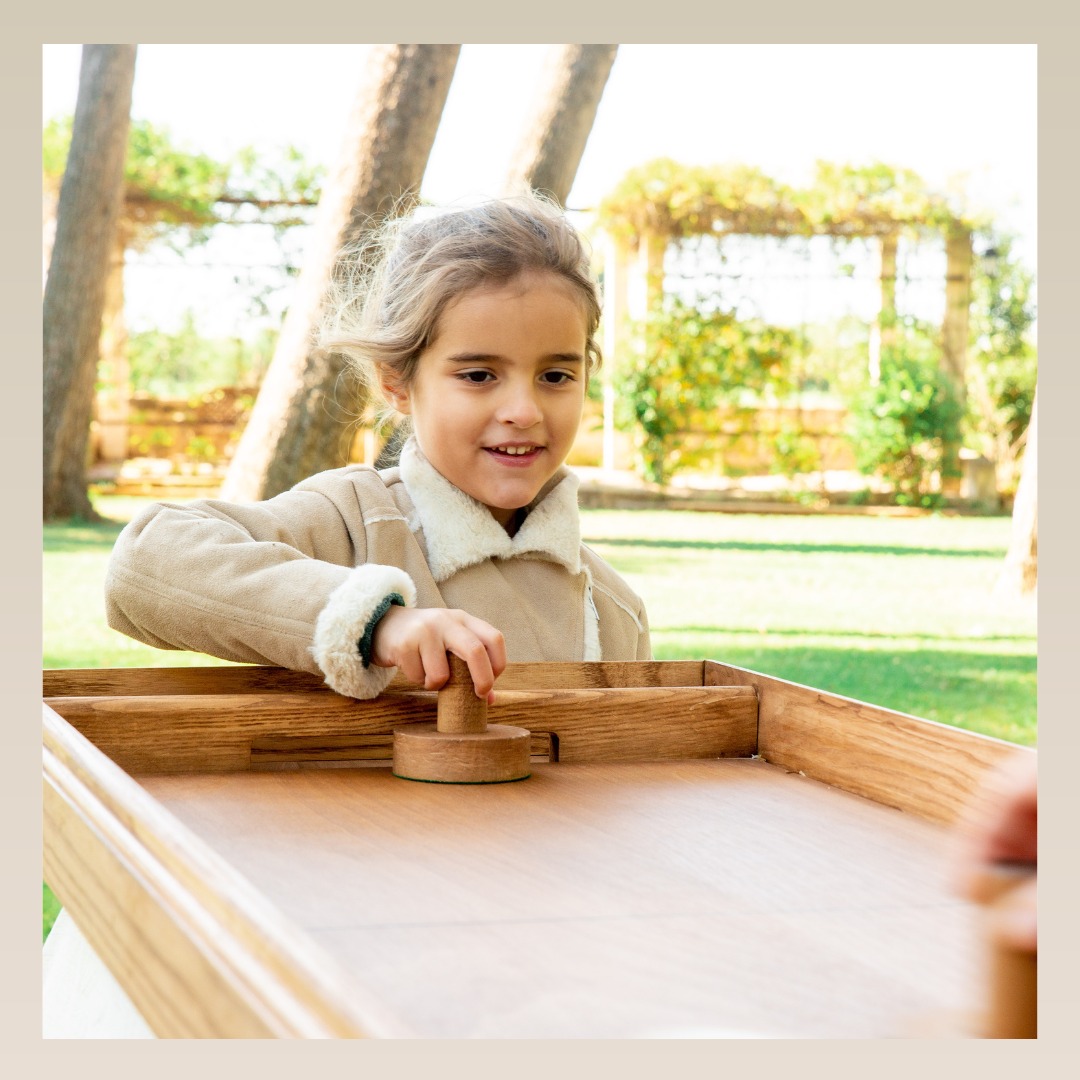 🎲 JEU EN BOIS 🎳
Une des nouveauté de 2024 qui vous a beaucoup plu.
La table de hockey.
Pour les petits comme pour les grands, amusement assuré !
📸 @camille.leduc_photography