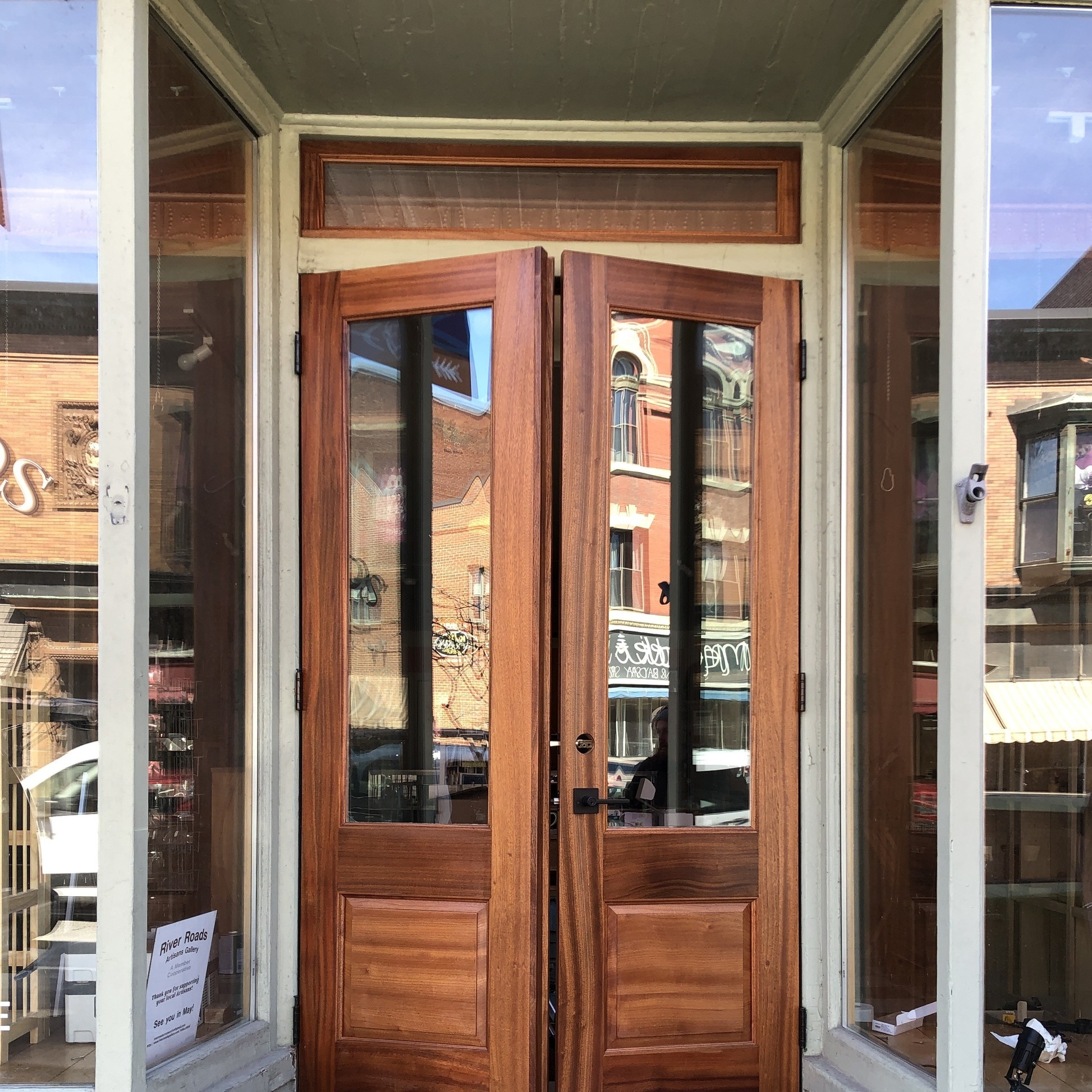 Shout out to Dionne And Son Builders. Steve Dionne is the master craftsman who replicated the original doors at 75 Water St, Downtown Skowhegan, so faithfully! Like a labor of love, he can recreate something with such precision and attention to detail. They are a striking feature, adding both beauty and a sense of continuity to the building's architecture. It's always wonderful to see local artisans preserving and honoring the heritage of their communities through their craftsmanship. Thank you Steve! We absolutely love them <3
> Stop in and admire our new entry#maineartistsofinstagram #visitskowhegan #mainemakers #Maine #mainecraft #mainelife #riverroadsartisansgallery #skowhegan #skowheganmaine #mainecrafts #mainstreetskowhegan #maineartists #madeinmaine and the beautiful crafts inside as well.