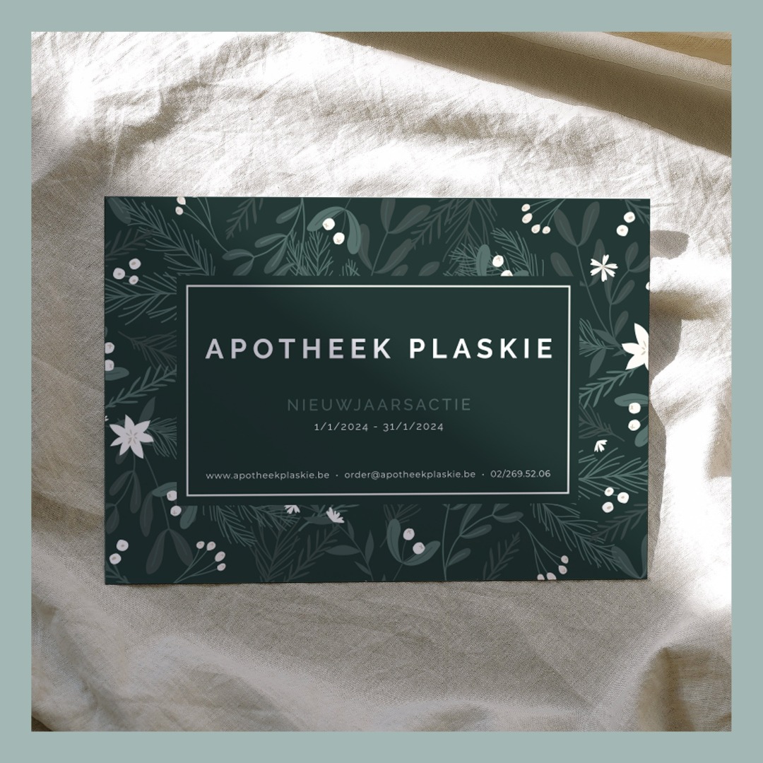 Heb jij al een glimp opgevangen van deze flyer? Ontworpen met liefde en creativiteit door Studio Hermine!
Apotheek Plaskie straalt in een gloednieuw jasje! Van een prachtige nieuwe locatie tot een frisse nieuwjaarsactie die je niet wilt missen.
Vergeet niet nog even binnen te springen en ontdek de speciale acties die op je liggen te wachten.
#shoplokaal #ikkooplokaal #instantmeise #brandingdesign #huisstijl #grafischontwerp #drukwerk #grafischontwerper #studiohermine