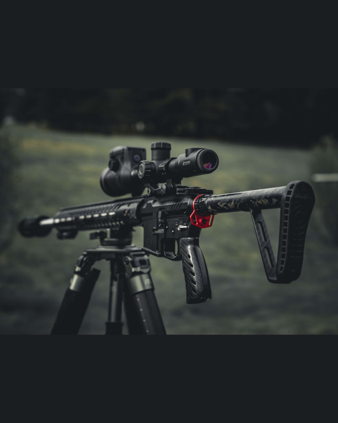 Big thanks to @nightstalkerprecisionllc for sharing this incredible shot! Always great to see carbon fiber out in the wild!🔥🙌
#lightweight #carbonfiber #carbonfibergunparts #Handguard #stock #pistolgrip #MadeinUSA