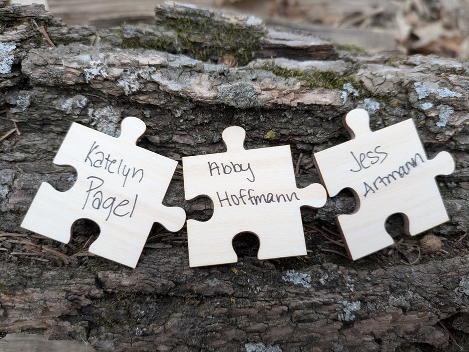 A huge thank you to everyone who made our booth at yesterday's wedding expo so much fun! We loved meeting you all.
We are pleased to announce the following prize winners, selected from our puzzle sign-up:
Abby Hoffman
Jess Artmann
Katelyn Pagel
To claim your prize, please send us a private message.