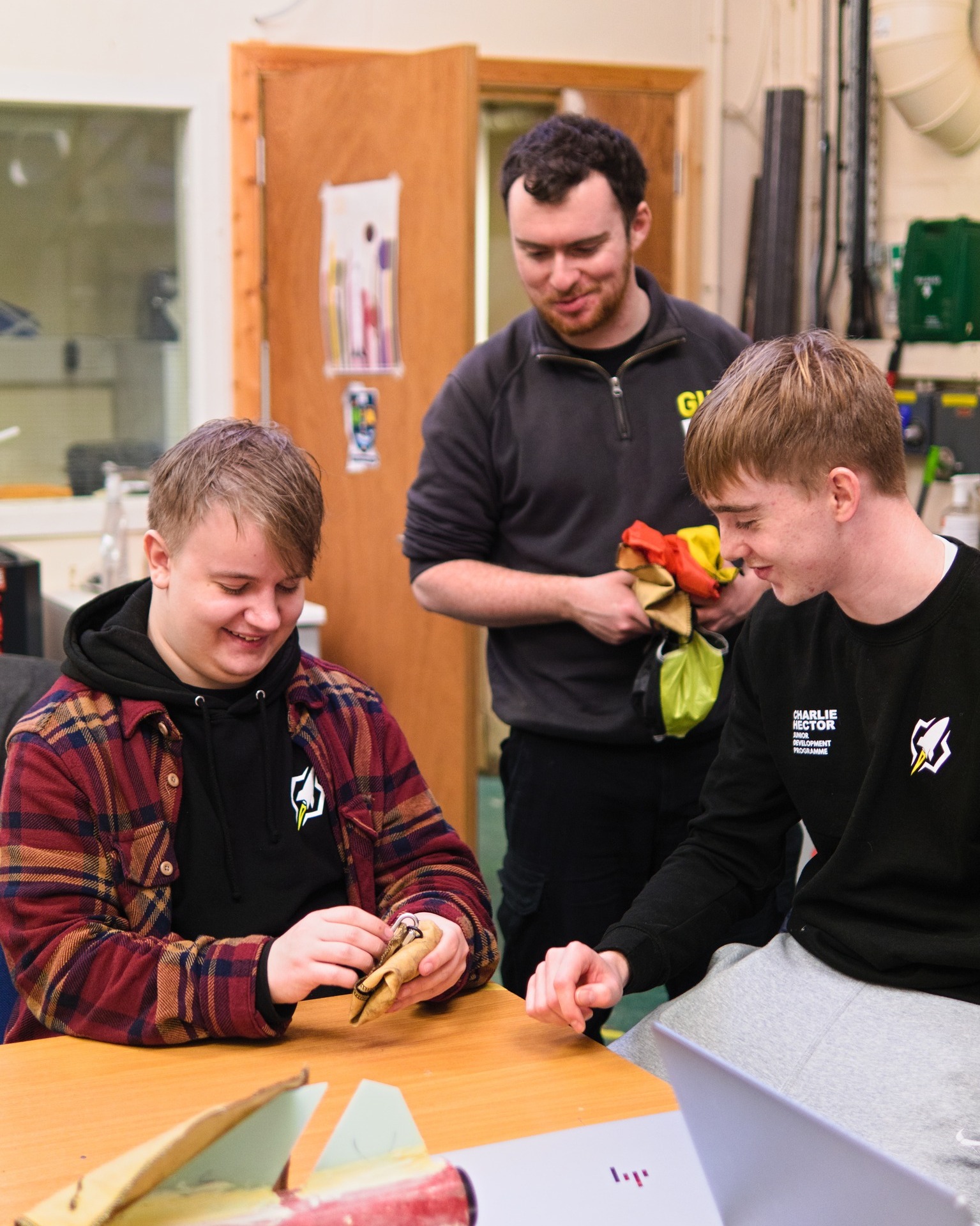 It's chute-packin' time for the junior members in their latest practical workshop! 🪂
For each launch, there's an inevitable recovery... Our members learned how to tie shock cords and pack parachutes to give their rockets the best chance for a successful mission!
#ThinkBigGoBeyond #engineer #rocket #space #science