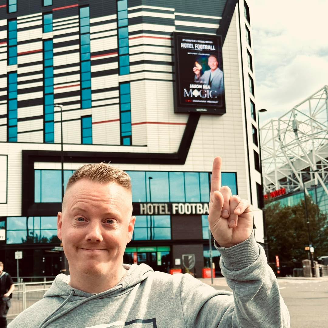 ‘Hey look Ma, I made it!’
I always dreamed of one day having my name in lights. Seeing my advertisement outside Old Trafford and adding @hotelfootballuk to my growing list of residencies really is a dream come true and something I am extremely proud of and grateful for.
A massive thank you to @eighthavephoto for doing an amazing job in producing the promo pictures for the advertisement. I am forever grateful to you both 🙏🏼.