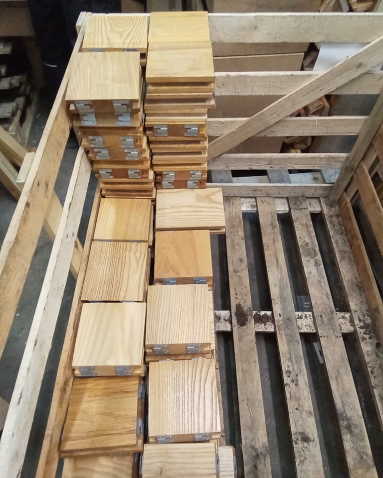 We've just had a huge delivery of 6" by 6" ash squares at just over 1.5" thick. Perfect for crafting. Gluing together and using on the lathe. Or to be cut down, reglued and made into chopping boards or even table tops! £1 each