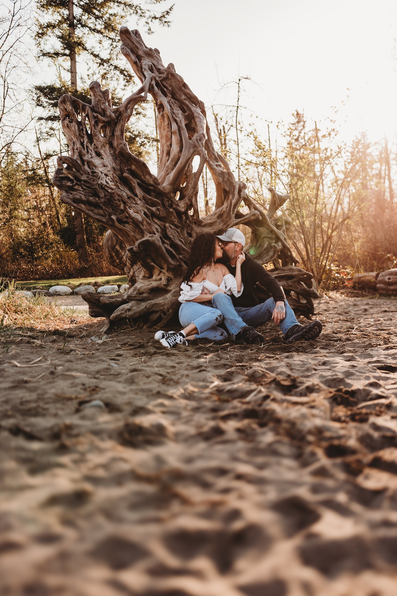 Happy One Year Anniversary to these two lovebirds! 🥂
It's been an absolute joy photographing Melody throughout the years, and I cherished every moment of this stunning sunset session. Here's to many more years of love and laughter together! 💖
