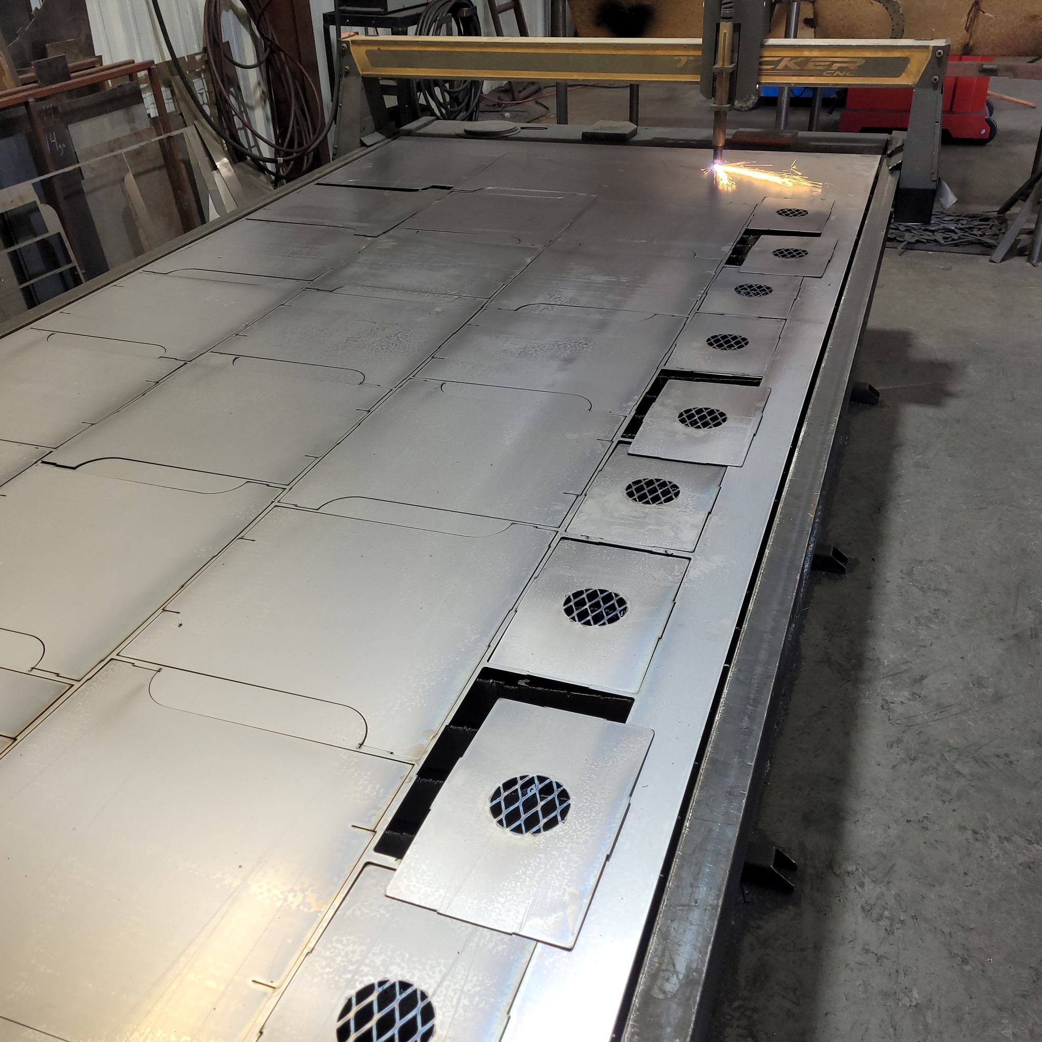 The custom fabrication dream team. With our CNC plasma cutter combined with our hydraulic press brake, we can create any custom metal prototypes, parts, components, pieces, and more. When you need your metal work fabricated with quality and craftsmanship, the Dark Horse Metal Work shop in Granbury has got your back. Contact us today to talk about your custom fabrication needs. www.darkhorsemetalworks.com
#customfabrication #pressbrake #pressbrakebending #cncplasma #granburytx #supportyourlocalwelder