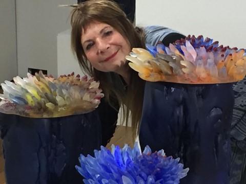 I am so pleased to host a Glass Casting course with Sallie Portnoy on 8-9 June at my workshop in the Perth Hills. More details and booking form at https://wix.to/GTQ6Jlc