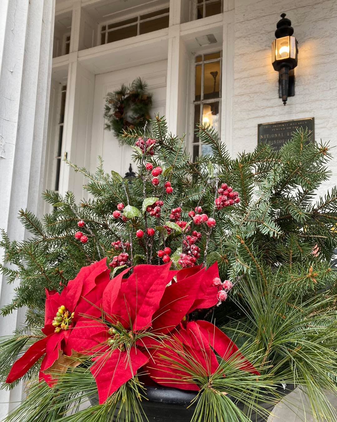 Come visit us this Saturday from 4-6 PM for our Christmas at Lane Place! Enjoy family friendly crafts, music, and an evening tour of Lane Place! Admission is free, come join us before Crawfordsville’s Downtown Party Night!
🕯️🎄🎶