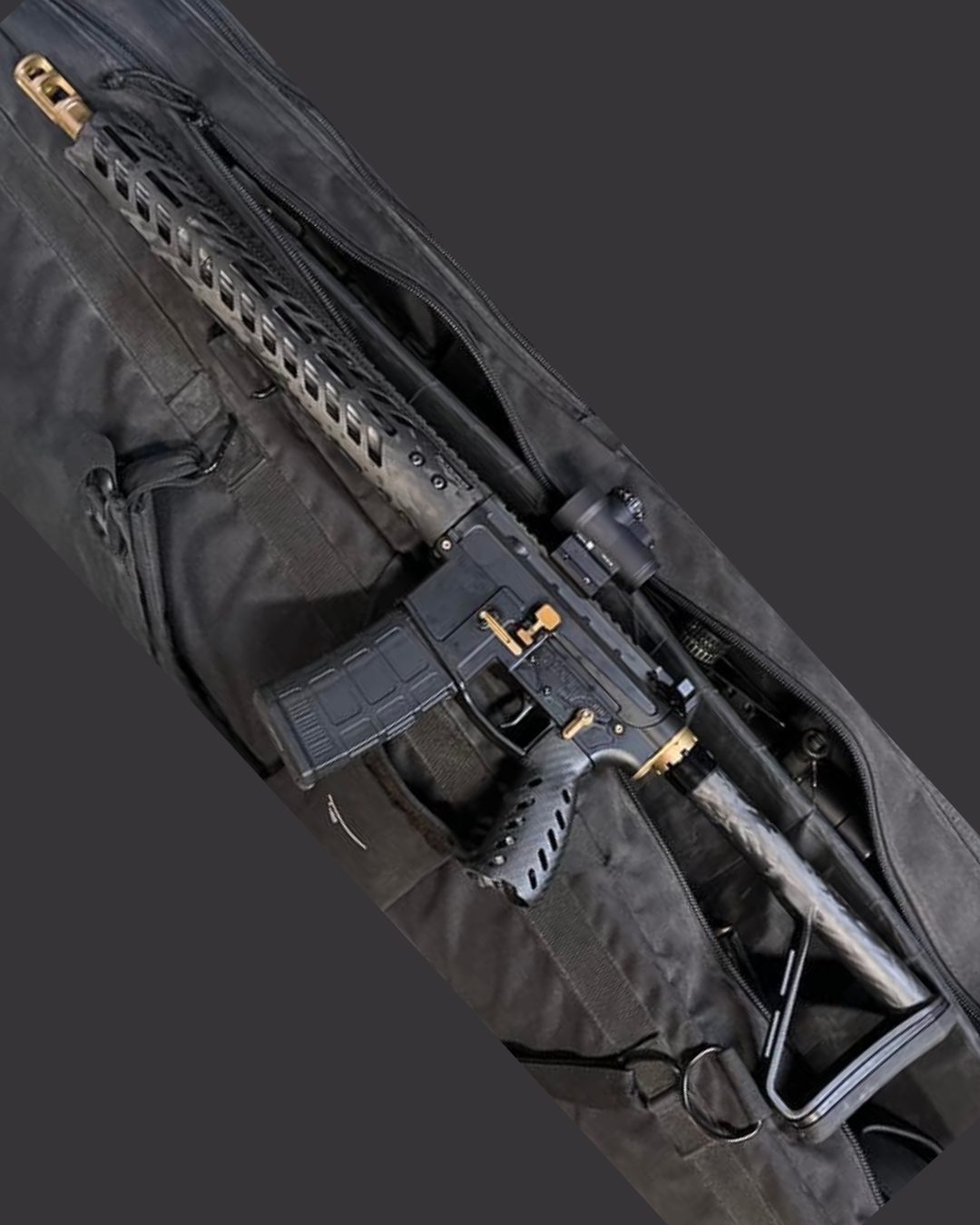 Big thanks to Michael Mills @mmills416 for sharing this incredible build!🔥🙌 Lightweight where it matters, strong where it counts - carbon fiber done right.
This beauty came in under 5 lbs. with the red dot, featuring rose gold anodized titanium parts, a JP BCG with captive spring, and a full set of Smoke Composites carbon fiber components.
#smokecomposites #carbonfiber #carbonfibergunparts #lightweight #ultralight #Handguard #stock #pistolgrip #MadeinUSA