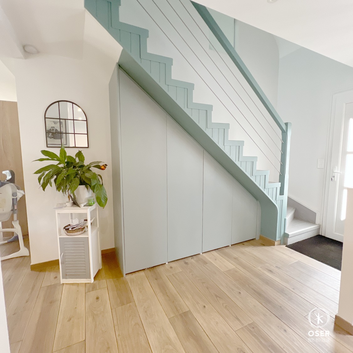 Optimisez l’espace sous votre escalier ! 🏡✨
Ne laissez plus de place perdue ! Transformez votre sous-escalier en rangement malin. Chaque centimètre compte pour un intérieur plus pratique et harmonieux.
💡Solutions sur-mesure pour un gain de place maximal !
____________________________________________
#sur-mesure #rennes #renovation #CasqueVR #mieuxchezsoi #decorateur #travaux #decorateurrennes #createurinterieur #boxdeco #architecterennes #boxdecorennes #architecture #renovationmaison #travauxderenovation #conseildéco #amenagement #inspiration #maison #ambiance #agencement #agencementinterieur