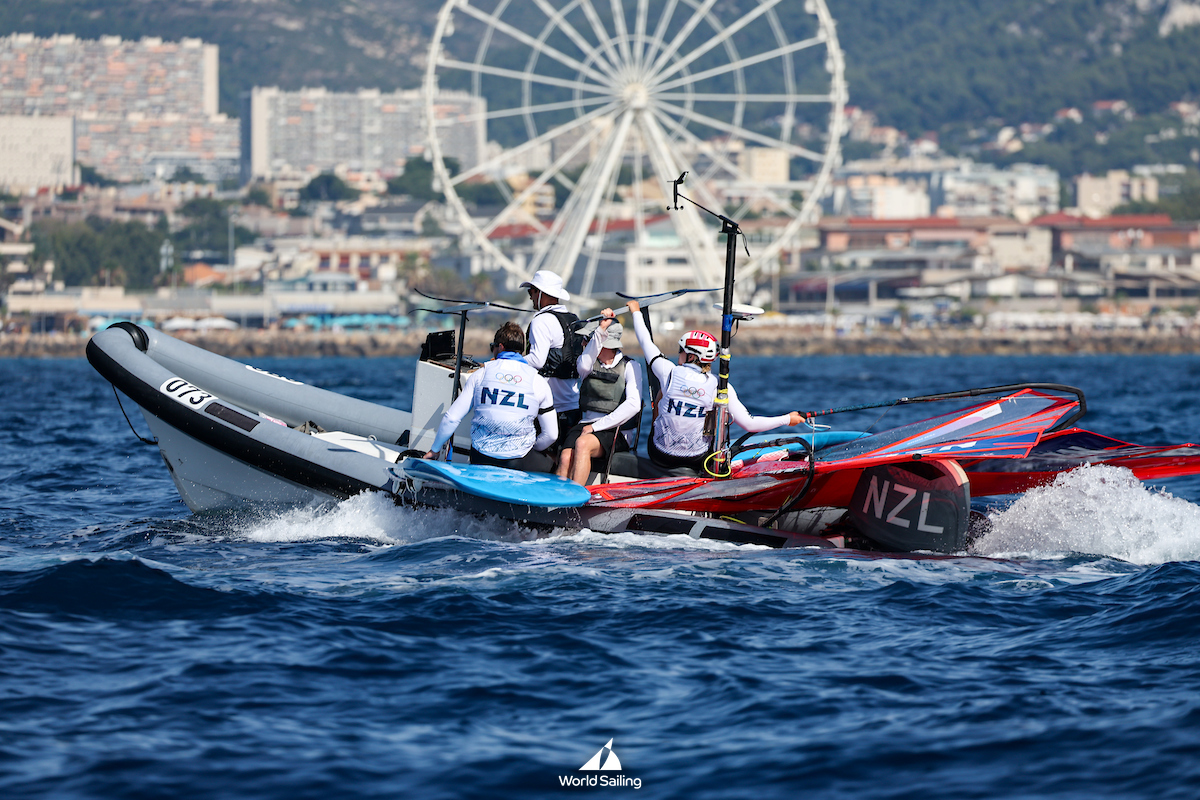 Fingers crossed for more wind and more good racing tomorrow - we're with you all the way - on and off the water !!! 💨🤞💨🤞