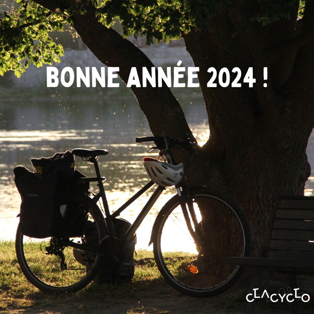 Toute l'équipe de la Clacyclo vous souhaite une très belle année 2024, pleine de 🚲, de ☀️ et d'aventure 🤠!