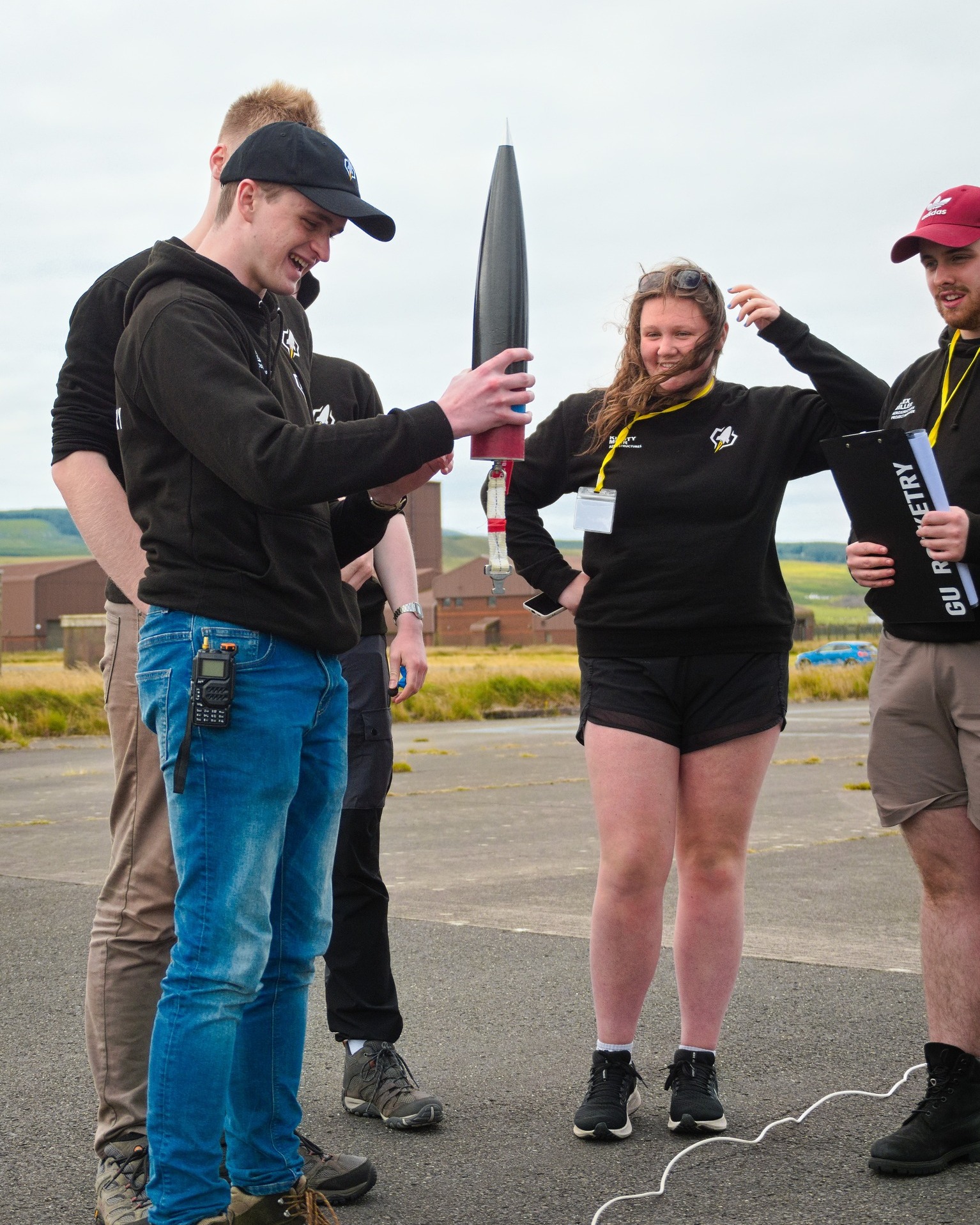 Make More Mach Media? Marvellous! 🔥
Some more pics from last month's Mach-24 competition for you to enjoy! 😎✨
We're halfway through summer, and we've got so much more to do, so keep your eyes peeled for some new projects we're juuuuust about ready to show you...
#ThinkBigGoBeyond #rocket #engineer #rocketscience #propulsion #science #space #engineering #stem