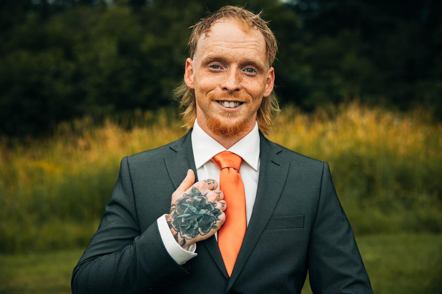 I love weddings and seeing the different ways couples express their commitment to each other… this one was pretty special…
More to come from this beautiful day!!
#superiorweddingphotography #duluthweddingphotograper #weddingphotographyupnorth #clearwatereventcenter