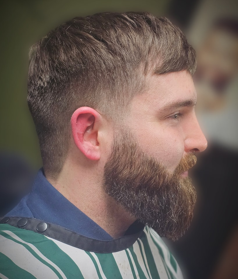 Fresh birthday trim for thus one, 3 back and sides with a taper into a beard sculpture!
#barber #menshaircuts #hairstyles #barberwirral #menshair #fadedbeard#wirralbarbershop #wirralbarbers #wirralbusiness #barberlove #beardgang #beardsofinstagram #beardsculpting #fadehaircut #beardedmen #eastham #beardlife #sculpture #beardstyle #wirralbarber
