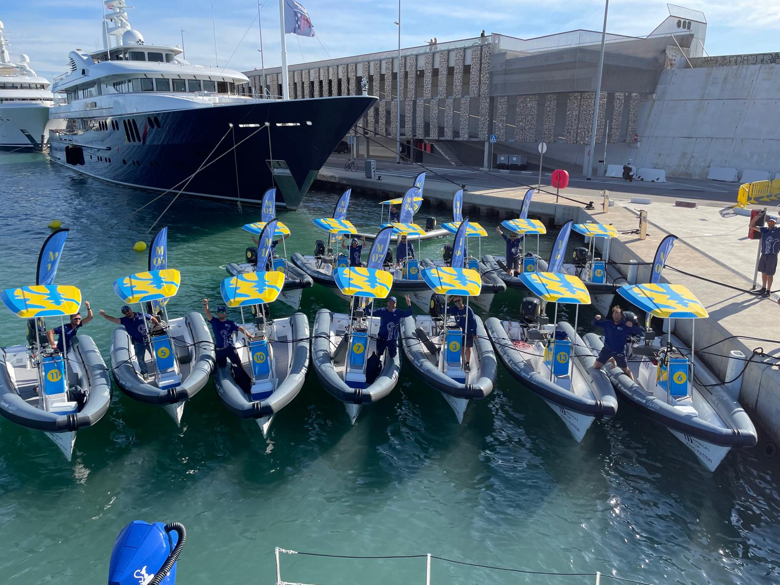 Fuel dock line up with the big boys!!! Thankfully Salthouse Coach Boat tanks are slightly smaller than theirs π