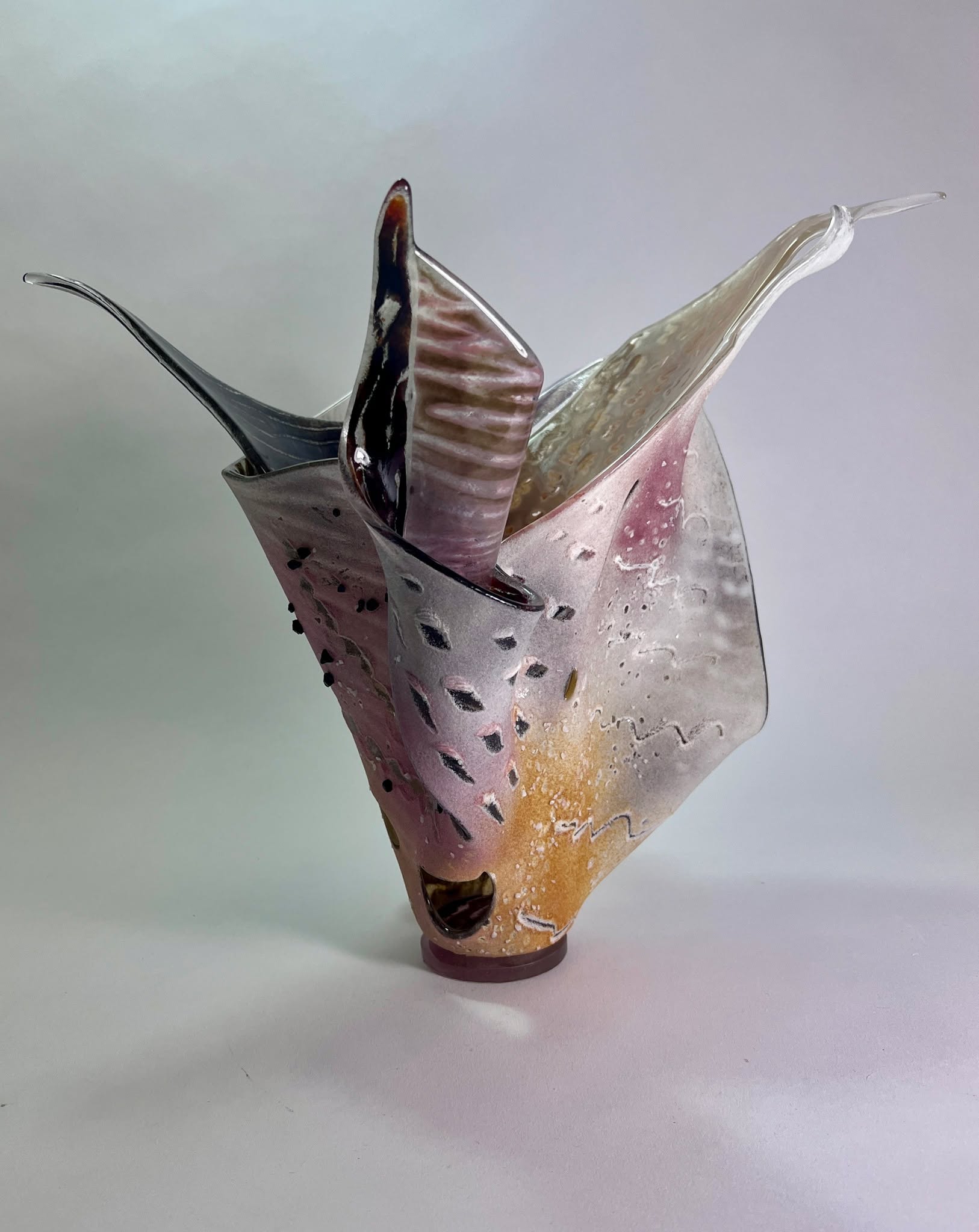 In all the business of setting up for MHOS, I've managed to make a couple of new pieces. Hope you can make it to my studio during @mundaringhillsopenstudios 19-27 October.