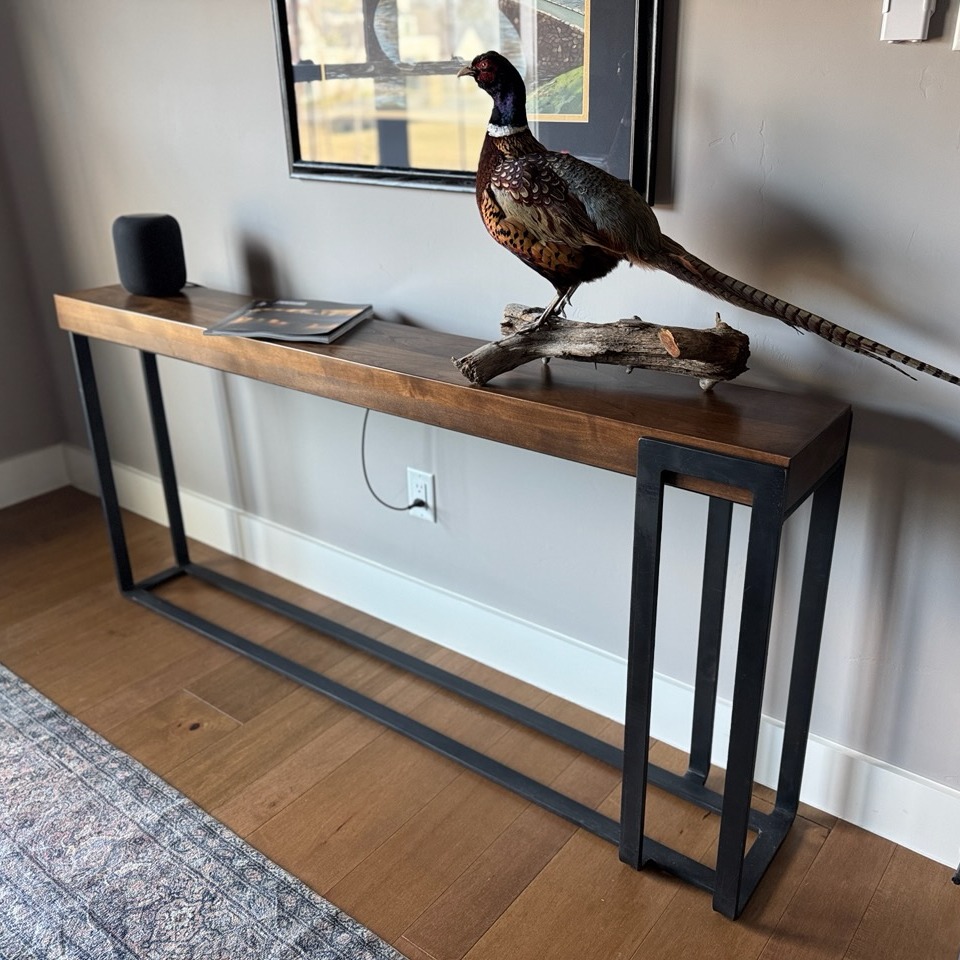 The perfect console table for their space.
.............
Custom fabrication is our specialty! When you need a piece of furniture or home decor with precise dimensions and aesthetic for a specific space, we can help you design and build what you need. Give us a call or submit a request to get the process started on your project: https://www.darkhorsemetalworks.com/quote-request
#customfabrication #supportyourlocalwelder #granburytx #granbury #texaswelders #customfurniture