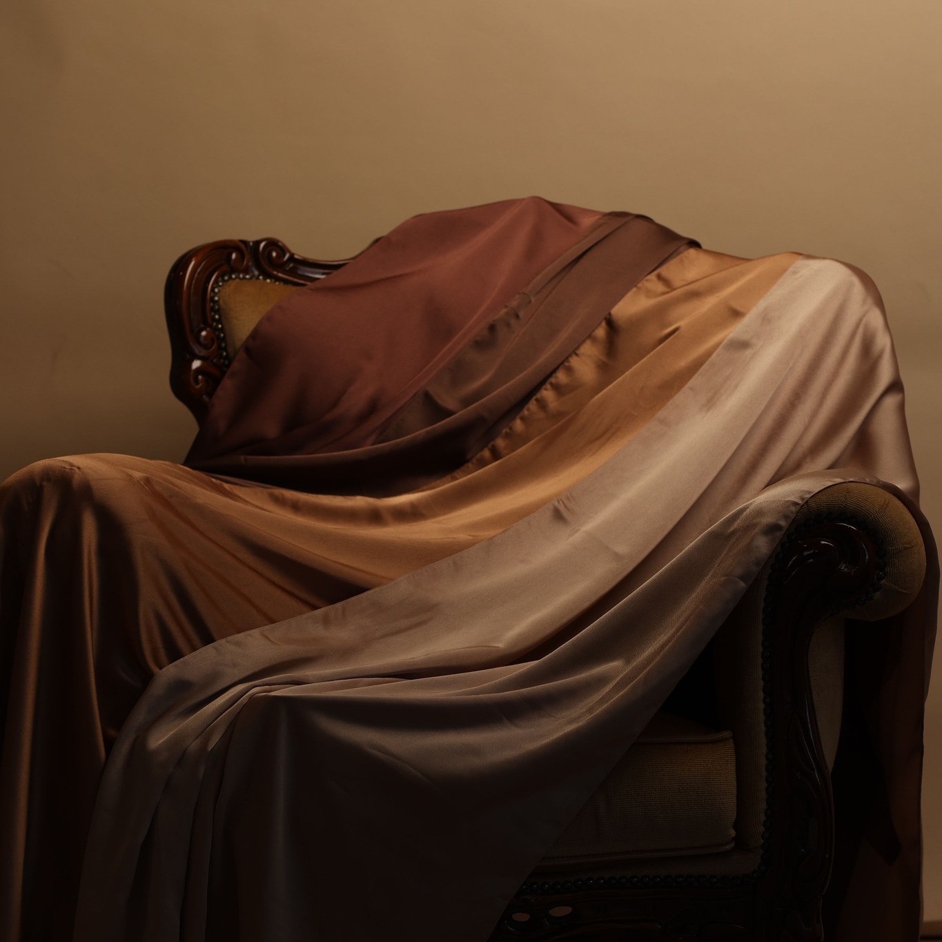 Profitez de notre solde de 50% sur tout notre site en ligne pour vous procurer nos hijabs de satin haut de gamme ! Disponibles dans 10 couleurs différentes, ces accessoires élégants et confortables sont un must pour toute femme moderne. Ne ratez pas cette occasion de mettre à jour votre garde-robe !
Code promo: boxingday2022
#hijab #mode #élégance
#hijabqueen #hijabchic #hijabperfection #inspiration #hijabinspiration #hijabbeauty #hijabtrend #hijabfabulous #hijabmodesty #hijabstyle #fashion