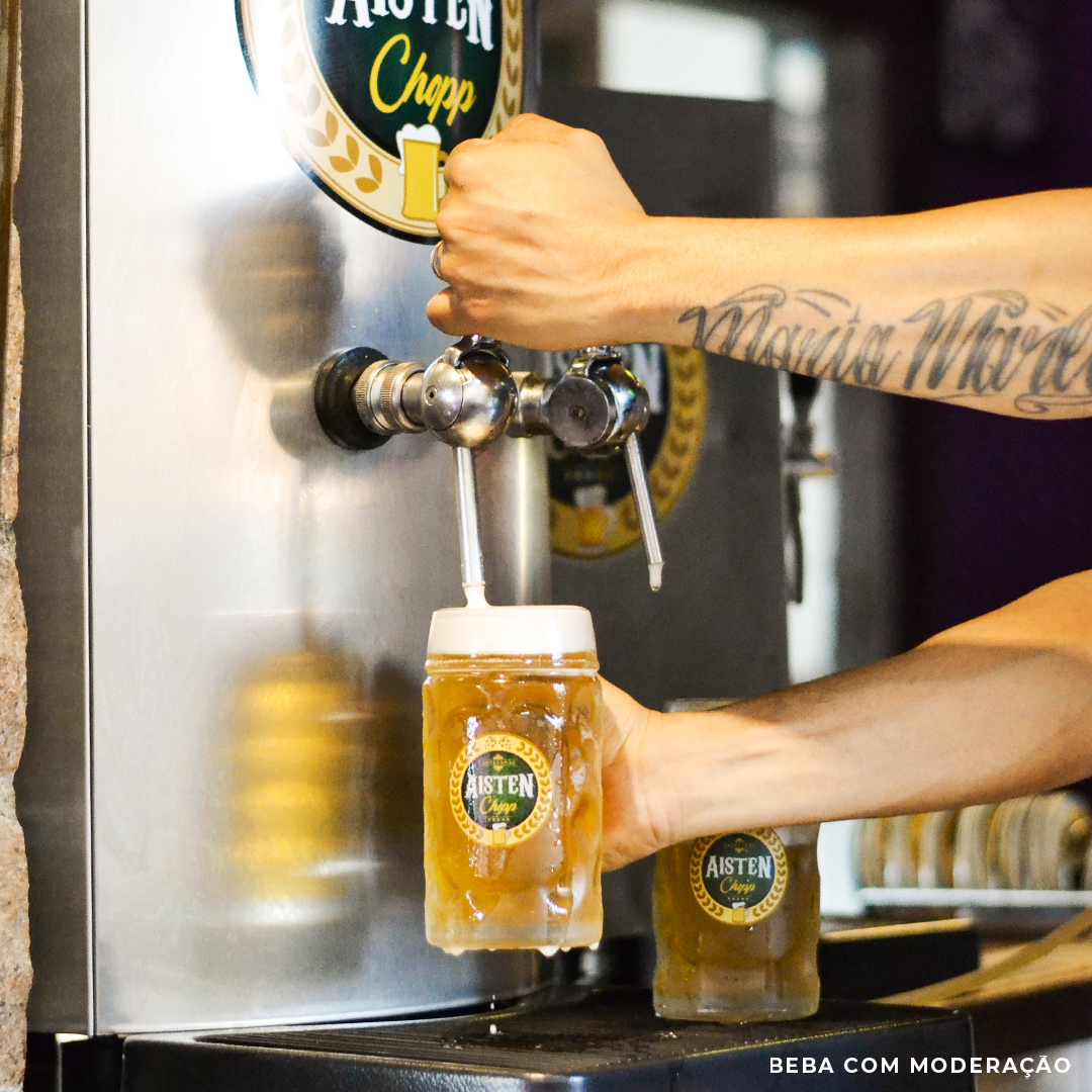 Vai um Chopp Aisten na trinca!? Sim ou com certeza? Como deve ser! 🍻
Aisten. O chopp como deve ser!
aistenchopp.com.br
#chopp #pilsen #pilsner #choppaisten #choppdodia #brejadodia #choppartesanal #cervejaartesanal #cervejas #bebamelhor #cervejasespeciais #lupulo #malte #lupulando #saopaulo #sp