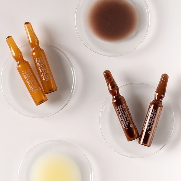 ✨ Reveal Radiant Skin with DIBI Milano's Acid Infusion! ✨
🌟 Clinically proven to rejuvenate and renew your complexion.
🍊 Brightens and evens out skin tone for a youthful glow.
💧 Hydrates and smooths for a flawless finish.
🔬 Combats signs of aging and UV damage effectively.
💙 Shop now: www.dibimilanocyprus.com 💙
#DIBIMilano #AcidInfusion #RadiantSkin #YouthfulGlow #SkinRenewal #AntiAging
Results based on clinical studies; individual results may vary.