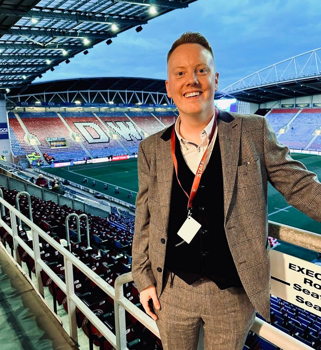 Delighted to announce that I will performing at the DW stadium on matchdays for @wiganwarriorsrl. Yesterday’s game was fantastic and I even had the pleasure of performing for Russell Watson and @heathersmallmpeople who were also performing before the game and at half time. What a result as well!! Breaking records as they snatched a 5th World Cup challenge.
I cannot tell you how thrilled I am and how proud I am to be in this position and to have another sports club use me for their match day entertainment.
Thank you to everyone as always for your generous support and kind comments, they mean so much to me. Living my dream, meeting so many amazing people and having these pinch me moments is just a thrill 😀
#livingthedream