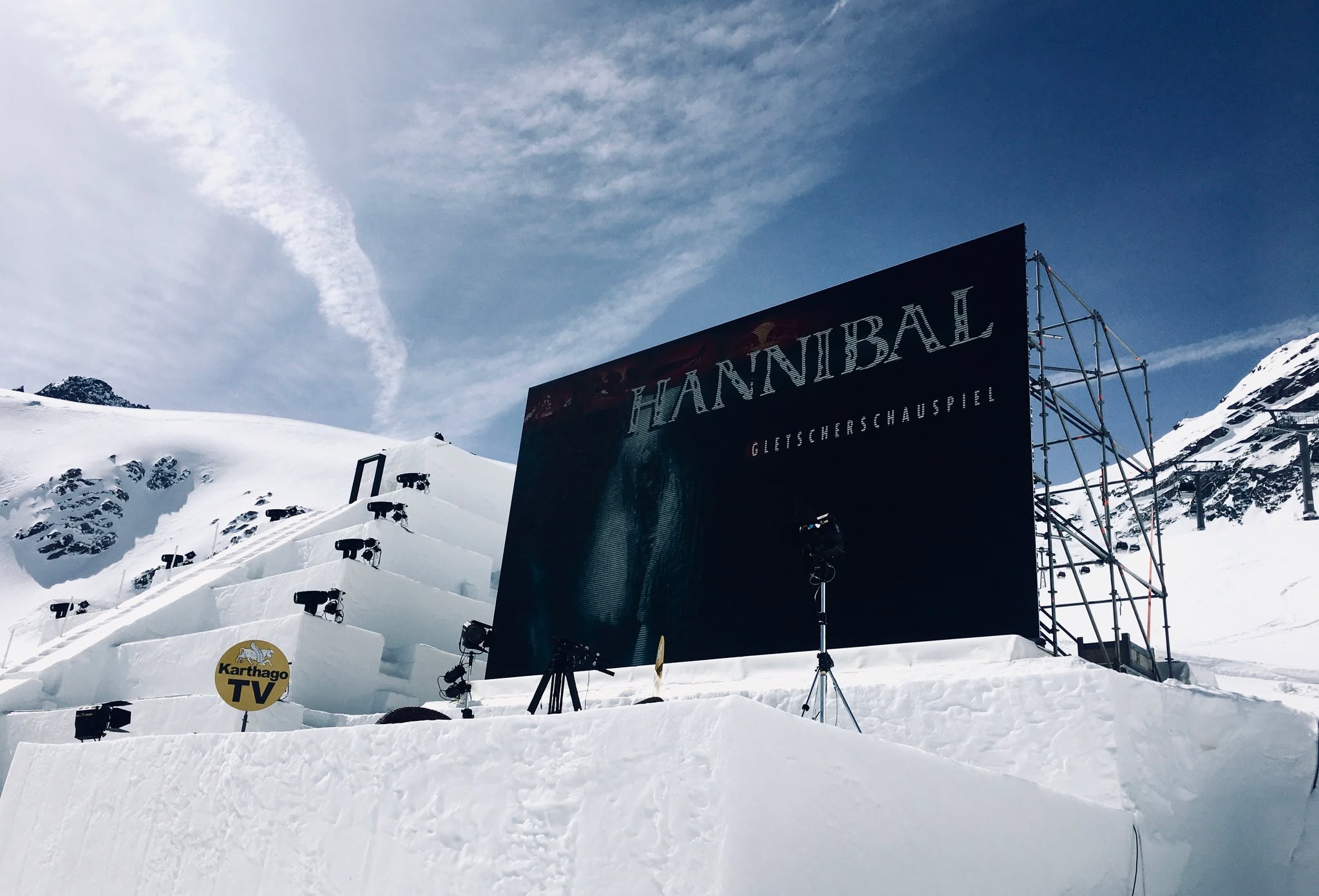 Hochwertige LED-Wände für Ihre Veranstaltung 💪
Jetzt mieten!
Verwandeln Sie Ihr Event in ein visuelles Highlight
- indoor & outdoor geeignet
- Größe individuell anpassbar
- vielfältig einsetzbar
- hochauflösende Qualität
➡ ️ https://eventshop.tirol/collections/indoor-outdoor-led
#fantasyevents #fantasy #fantasyeventengineering #eventengineering #tirol #topservice #professionell #zuverlässig #events #ledwand #ledwall #led #visual #ledwalls