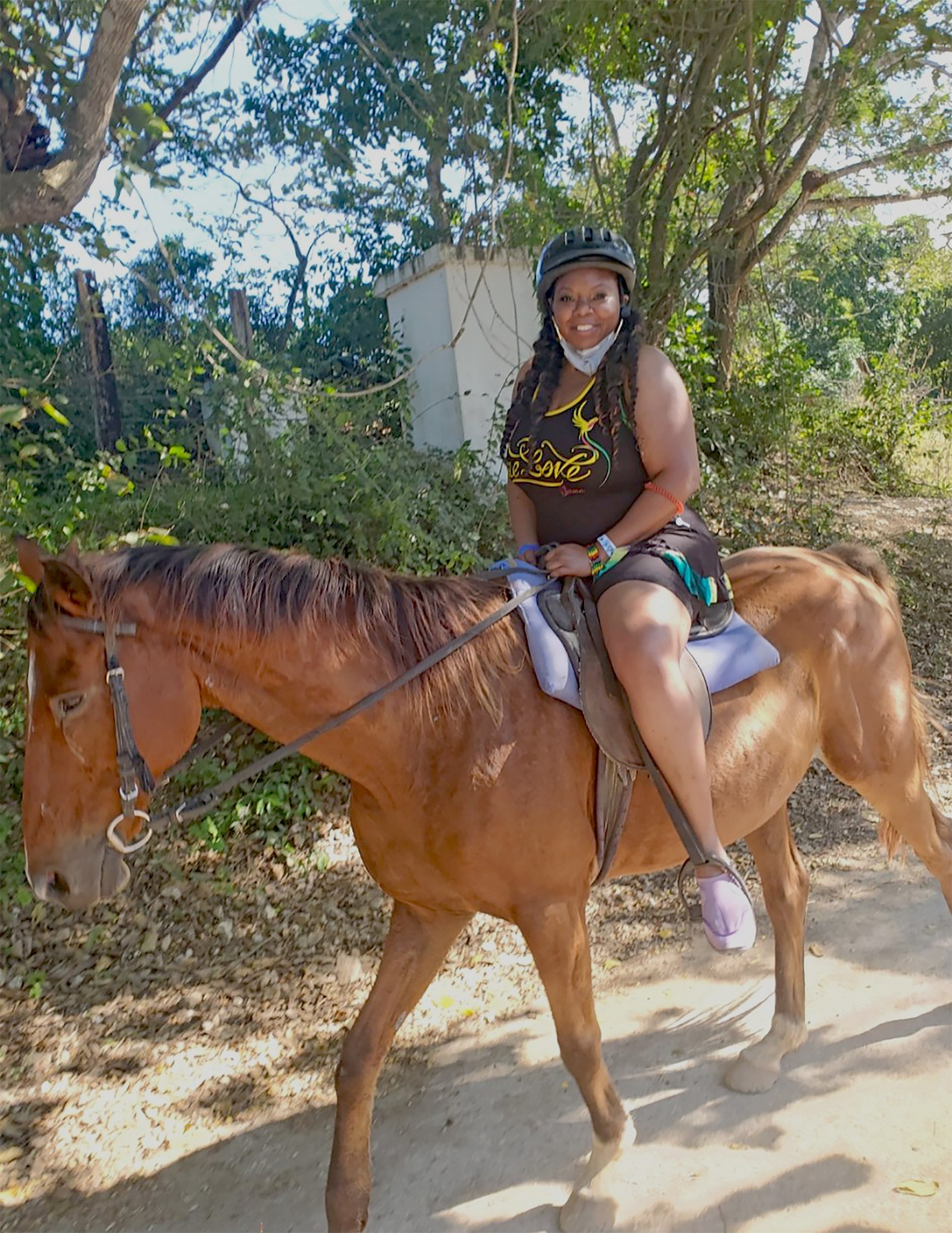 meet our director of operations, Suriya! 👋🏼
Behind the scenes, you’ll find Suriya streamlining workflows and developing processes to save time🕔, boost efficiency📈 and keep things running smoothly here at bluegreen and bluegreen BLD. Suriya has flourished throughout her time at bluegreen, learning the ins and outs of the design world. ✍🏼
When she is out of the office her vacation mode is ON, as she can be found exploring new places and savoring every bite at restaurants along the way! 🍹
#emploeespotlight #meettheteam #landscapearchitecture #landscapedesigner #operations #aspen #colorado #design #outdoorliving #designteam