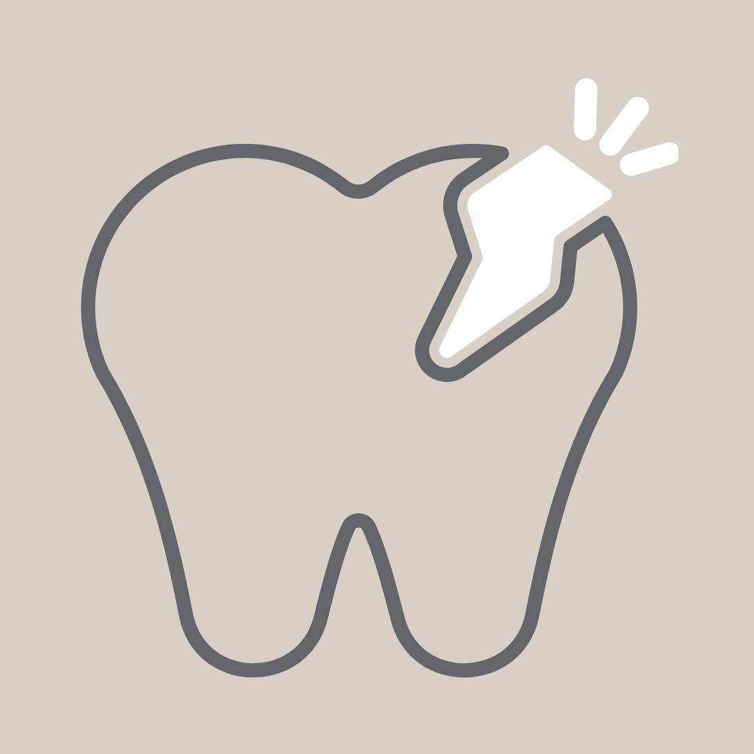 Toothache? We've got your back. Call us to book an appointment.
#ToothacheRelief