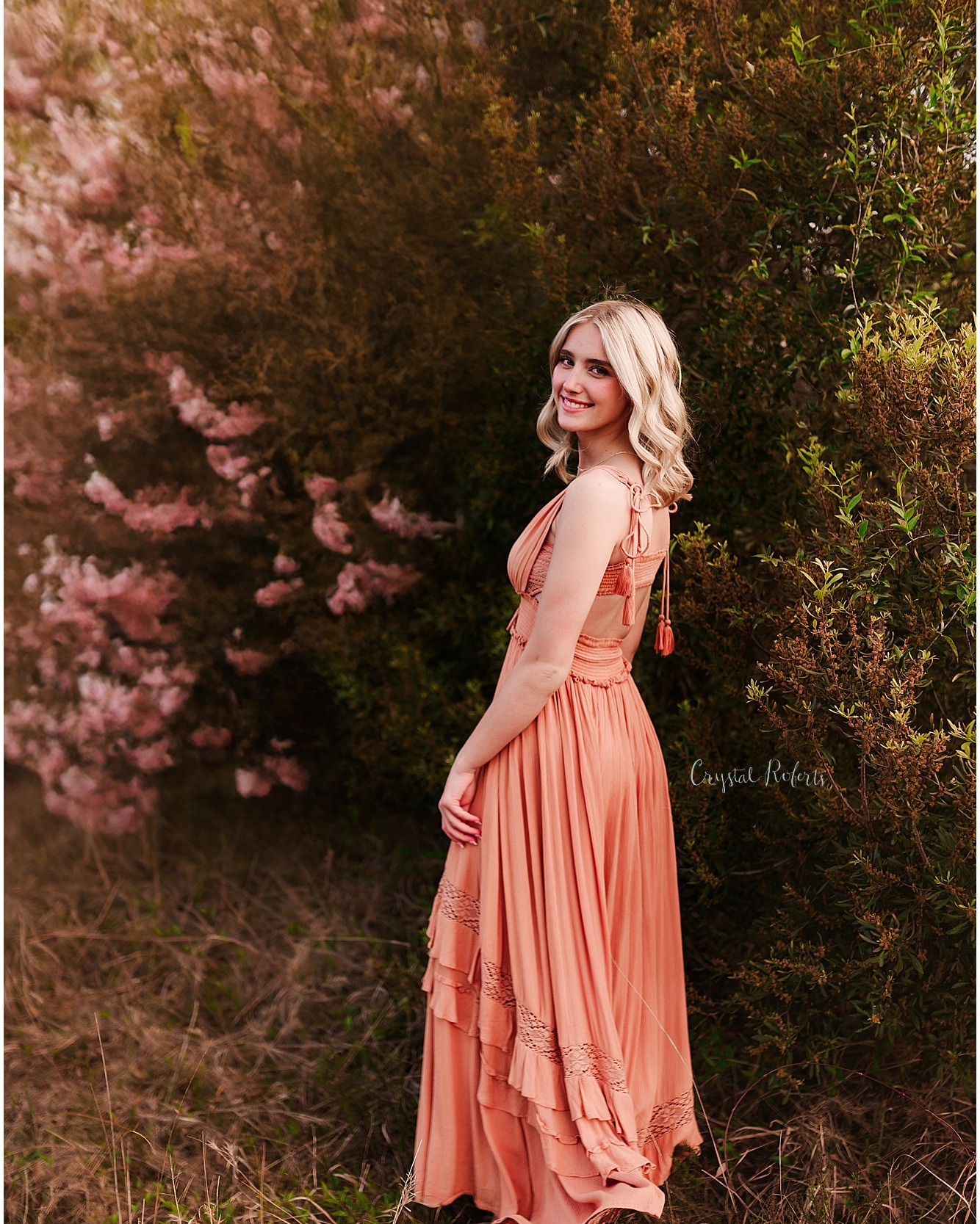 When you know it’s the worst time to post on Facebook, but you’re just too excited to wait! 🤩 Help a girl out—like, share, or drop a comment, yo!
I swear, I’m falling in love with senior sessions. Huge congrats to this absolute goddess, the beautiful Ms. Zoe! ✨
Tag all your junior friends who need senior photos next year—Crystal Roberts Photography is where it’s at! 😉 And don’t worry, dudes… I’ve got plans for you next!
#setx #lumbertontx #seniorphotographer #girlgang #goddess #higschoolsenior2025 #silsbee #kountzetx #vidortx #hardinjefferson