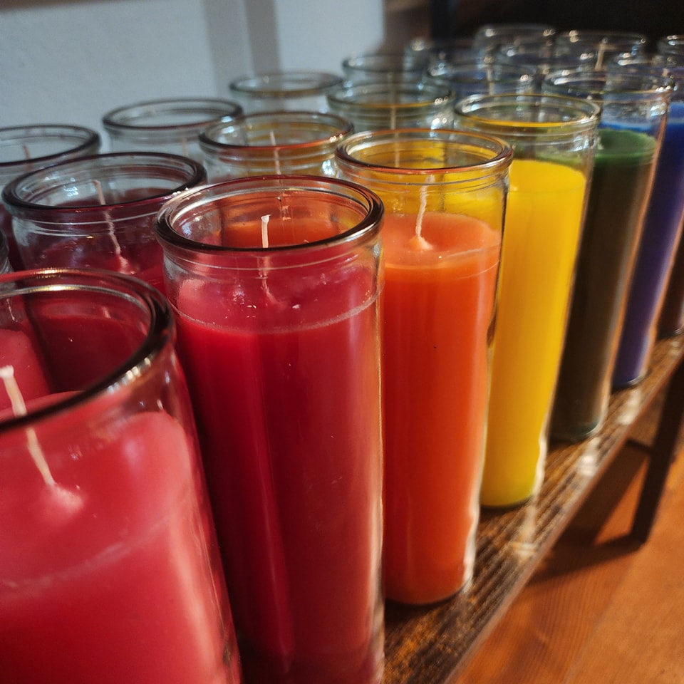 ✨️Candle Dressing Workshop with Azila✨️
Saturday, March 22
12pm-3pm
Drop in anytime! I'll be doing demonstrations on how to dress your candles for spellwork. Bring your own candle, or use one of ours! A chime candle and dressing materials will be provided.