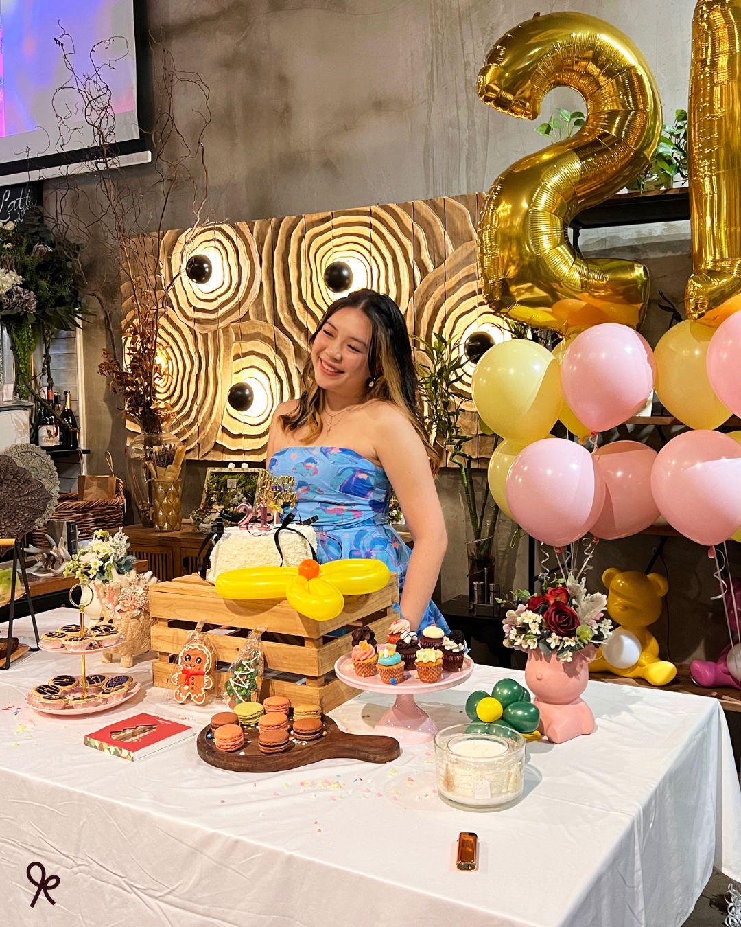 🎉 From 21st birthday celebrations to golden milestones, Knots Cafe is your go-to spot for unforgettable birthday celebrations! 🥳✨ Whether it's a cosy gathering or a lively bash, our cafe sets the perfect garden-theme ambience for your special day. Book your birthday celebration with us and let’s make it one to remember! 🎂🎈
Drop us a DM to start planning today.