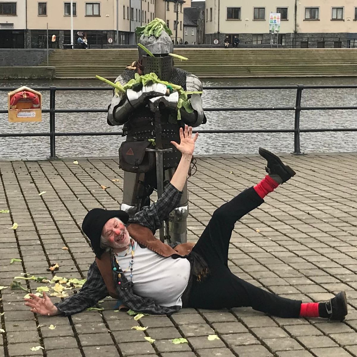 A few photos from some filming I helped with by playing the role of Robert Hartpole, the Constable of Carlow Castle, High Sheriff of Carlow and Laois in the 16th century.
You'll be able to see the finished product at the Visual Carlow starting on the 5th of June.