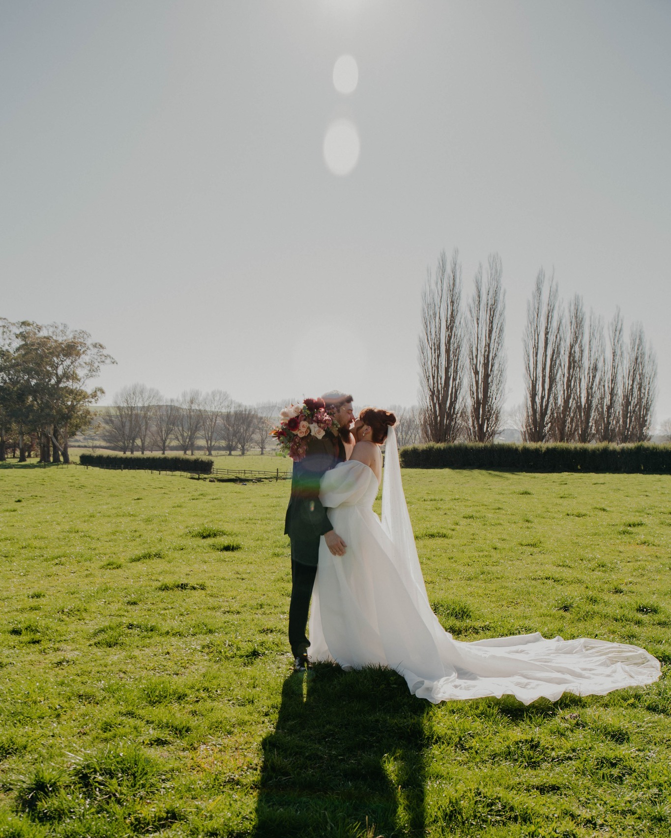 The positive thing about working with full sun is the ability to be creative and these sun flare's have to be one of my favorite parts.
I'm a perfectionist, therefore I find myself taking forever when deciding what to post. Which is one of the main reasons for my irregular posts.
I've been sick for a week now which has given me a little bit of time to catch up on a few things, this hopefully will allow me to put time aside to post.
Hopefully 🤞🤞