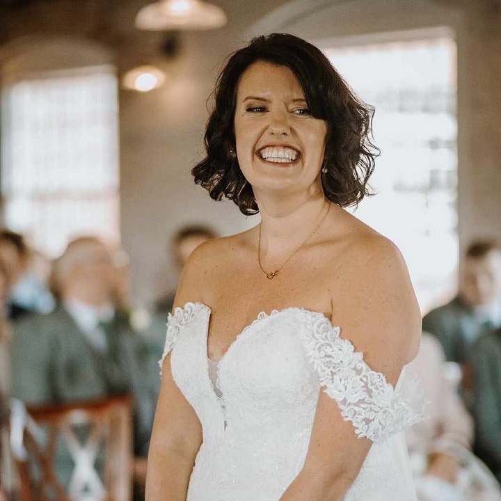 With thanks to the fabulous Faye for allowing me to share these beautiful photos of her special day. Her gown had to have the bodice taken in, as is often the case, it was gaping at the front so needed to tilt closer to the chest wall. The hem was shortened, a bustle & bust cups were also added. Congratulations to you both, you looked absolutely beautiful.
#wed2b #swadlincote #dressmaker #bridalseamstress #swadlincoteweddings #weddingdress #weddings #bridalalterations #sewing