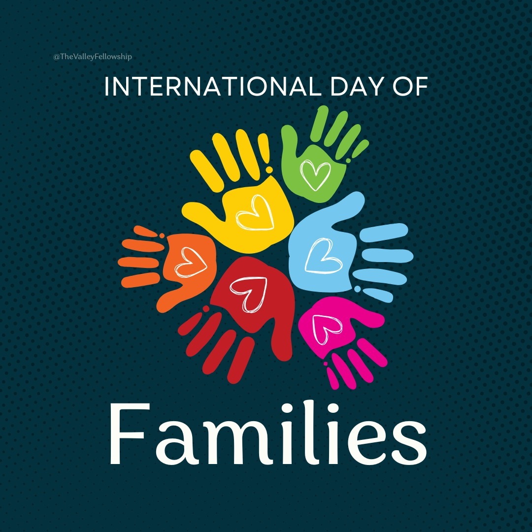 Families are made of moments. Of hands held, gardens tended, stories shared, and laughter in the sunshine. 🌿💛
This International Day of Families, we celebrate all the people who help little ones grow strong and loved.
#InternationalDayOfFamilies #TheValleyFellowship #TogetherWeGrow #RootedInLove