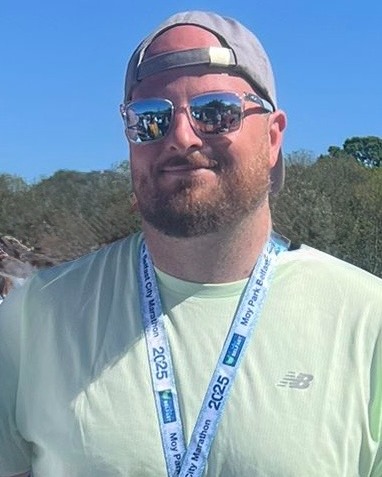 Huge congratulations from everyone at Queensberry to our Leasing & Asset Manager Jason for completing marathon number TWO last weekend in the beautiful city of Belfast. 🏃➡️ A place we know well and love doing business in.
Number three in Lisbon, Jason? Yet another city where Queensberry has worked.